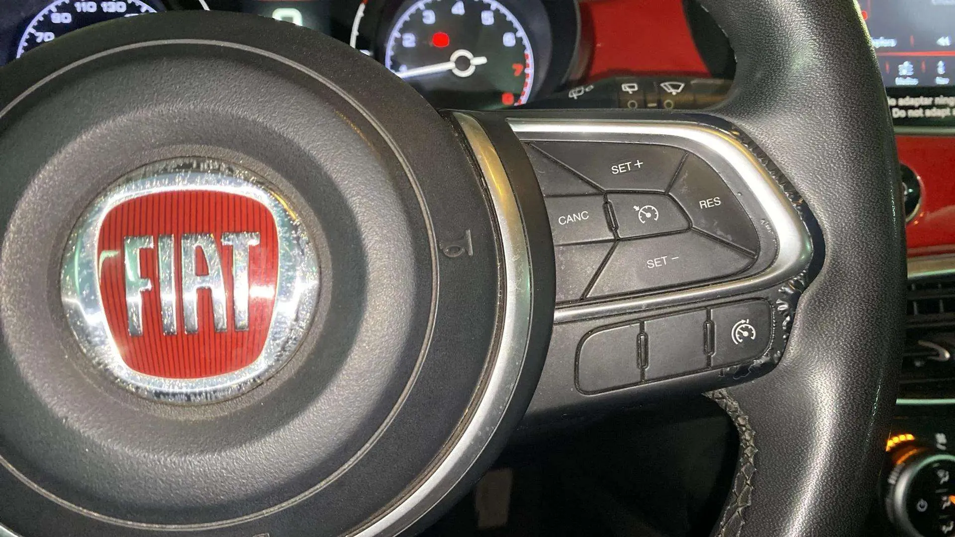 Fiat 500X City Cross 1,0 GSE T3 - foto 11