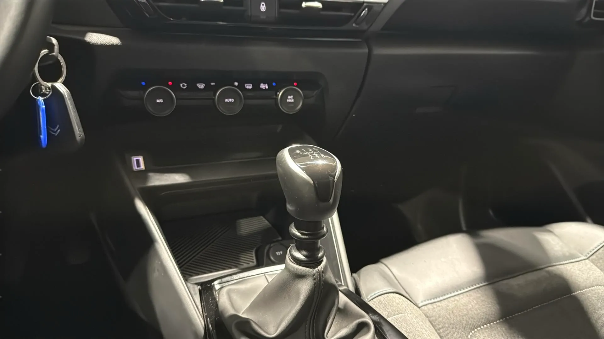 Citroën C4 PureTech 130 Feel - foto 23