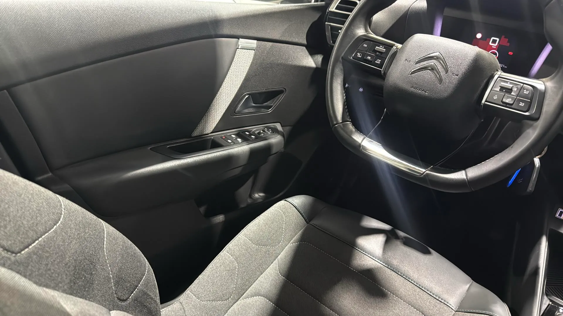 Citroën C4 PureTech 130 Feel - foto 17