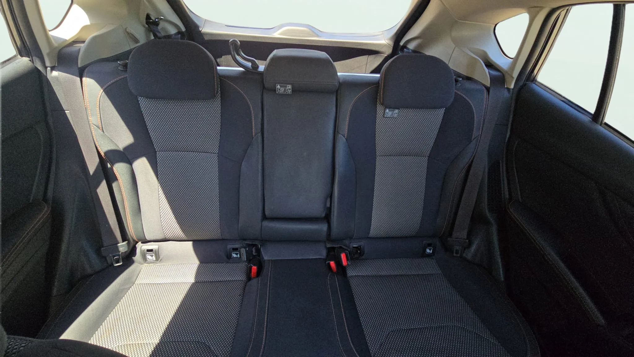 Subaru XV 2.0i Hybrid CVT Sport Plus - foto 21