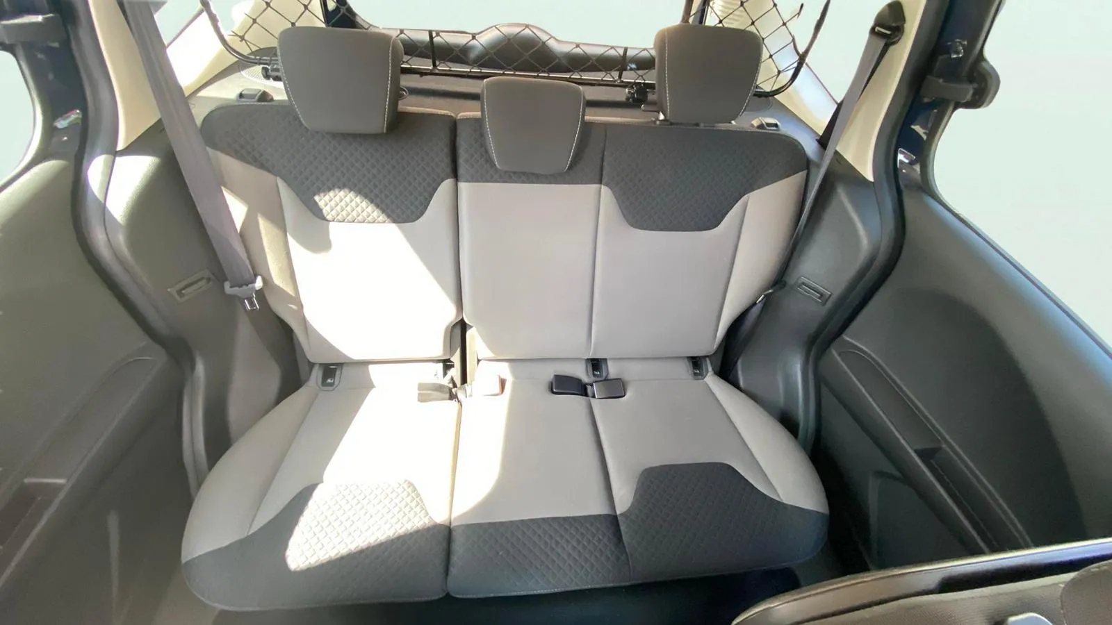Ford Tourneo Courier 1.0 EcoBoost Titanium - foto 12