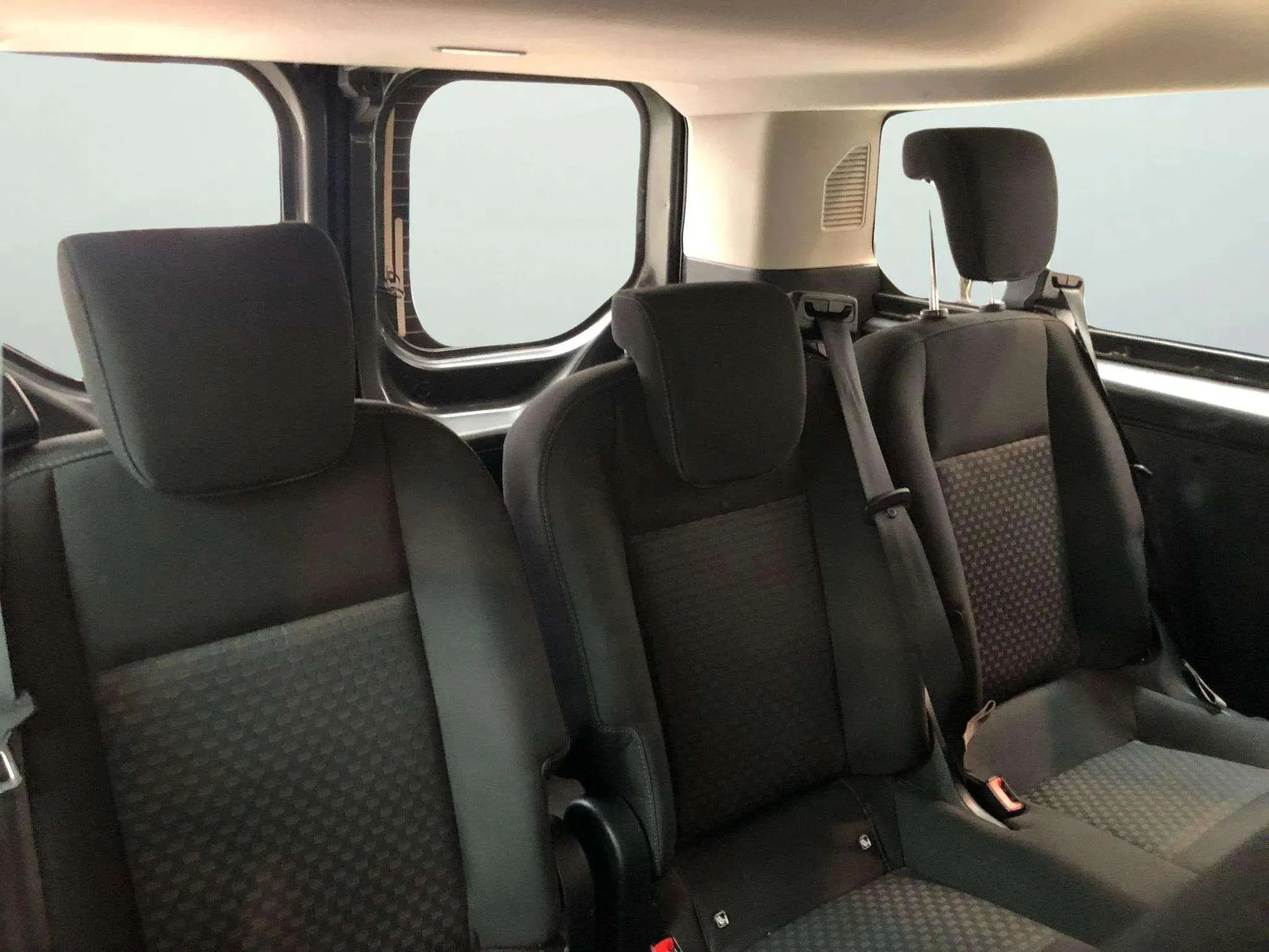 Ford Transit Custom Kombi FT 320 L2 Trend 2.0 Ecobule - foto 11