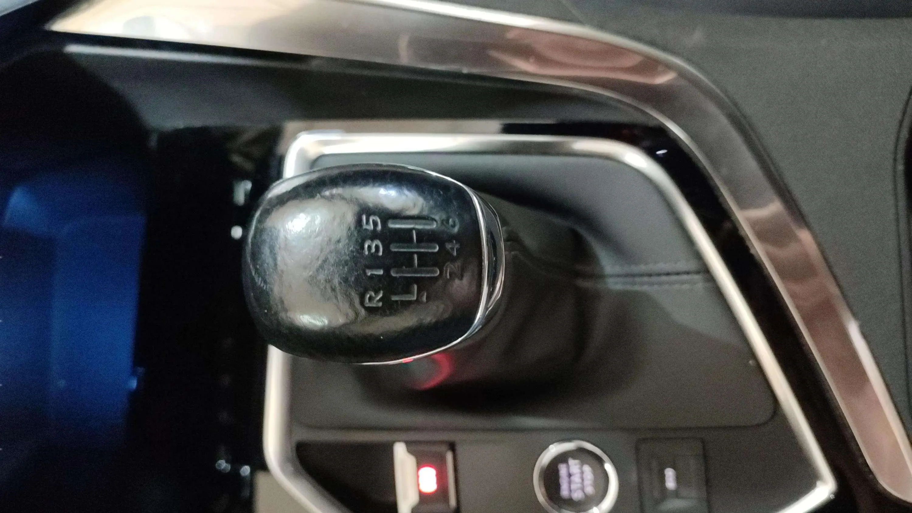 Peugeot 3008 1.2 PureTech Allure Pack - foto 19