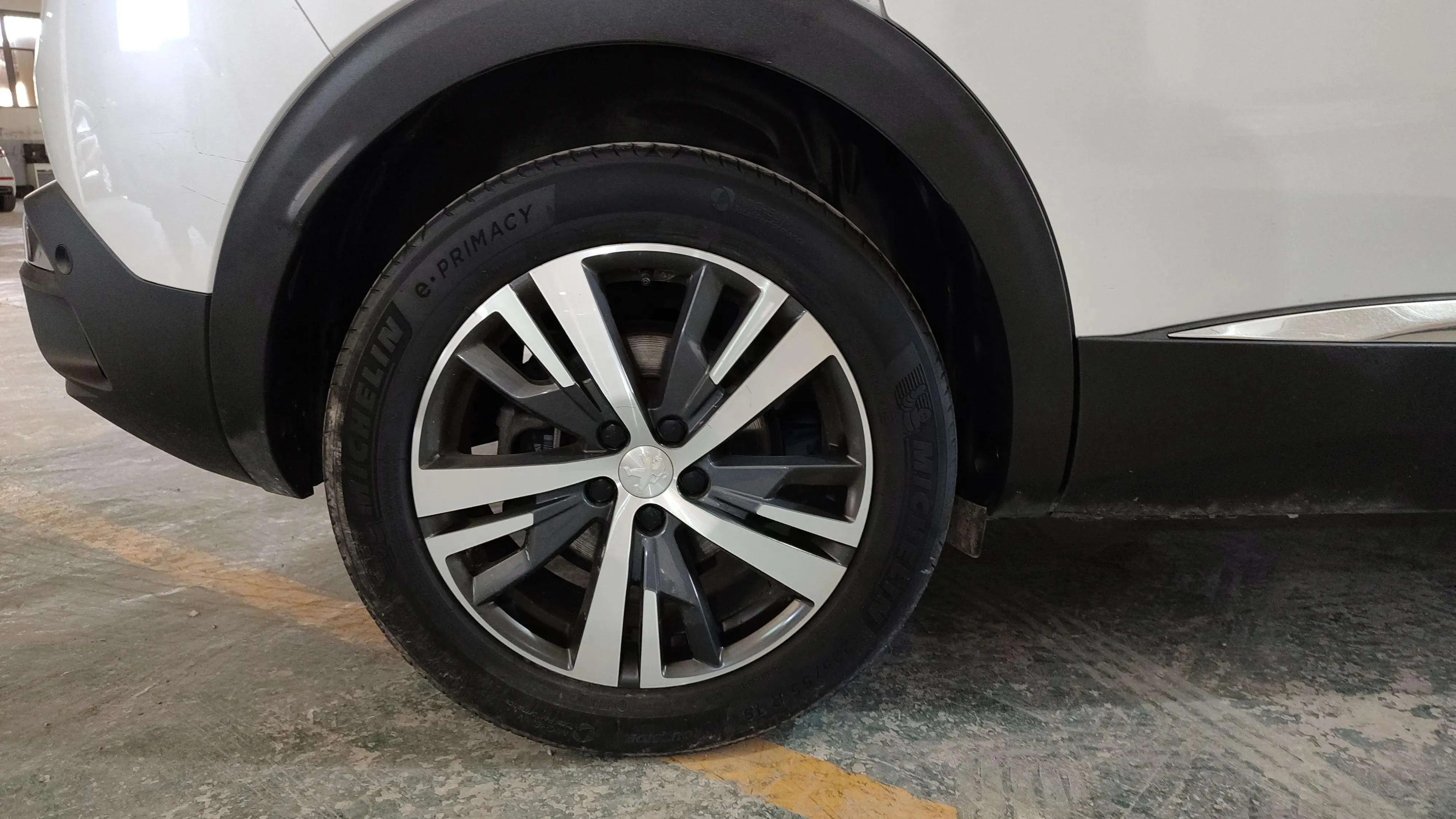Peugeot 3008 1.2 PureTech Allure Pack - foto 26