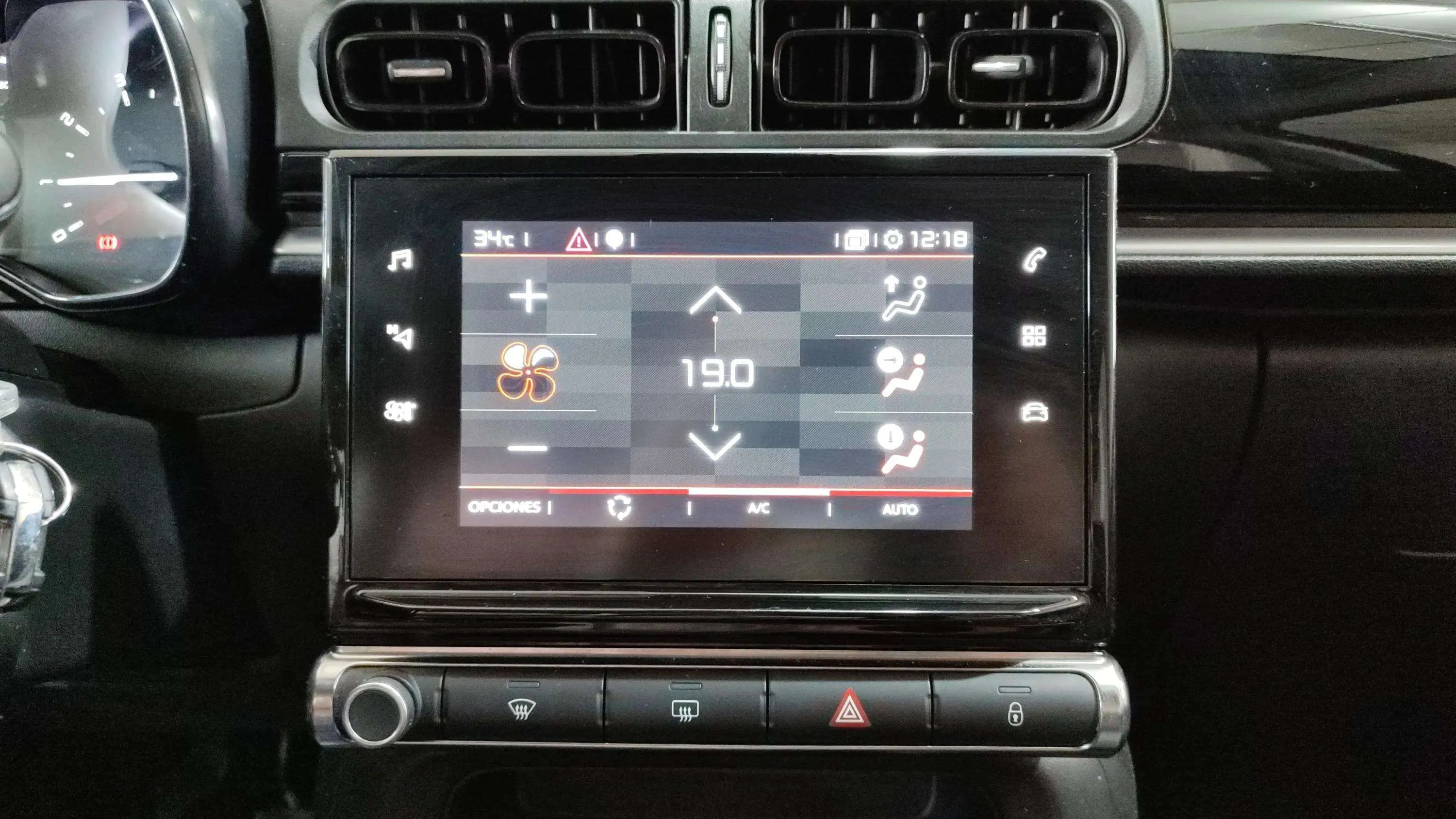 Citroën C3 PureTech Plus - foto 12