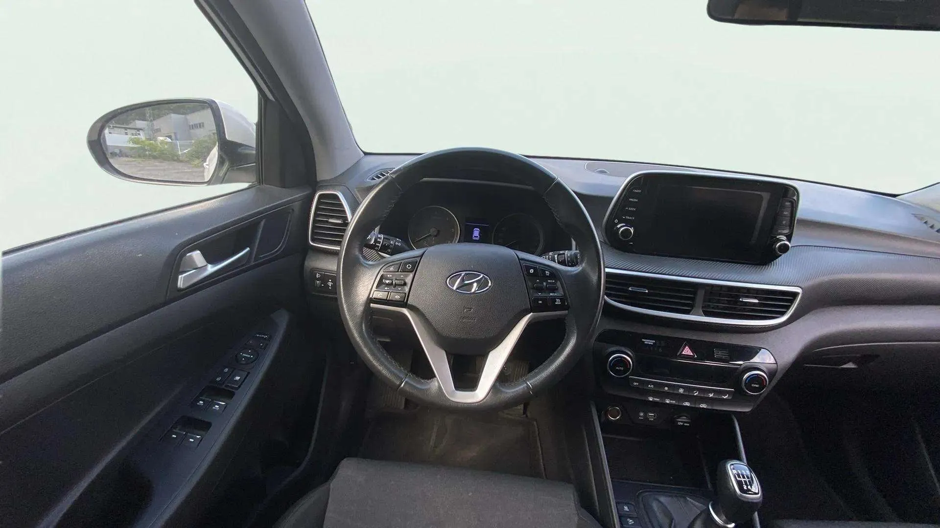 Hyundai Tucson 1.6 CRDi 48V SLE 4x2 - foto 11