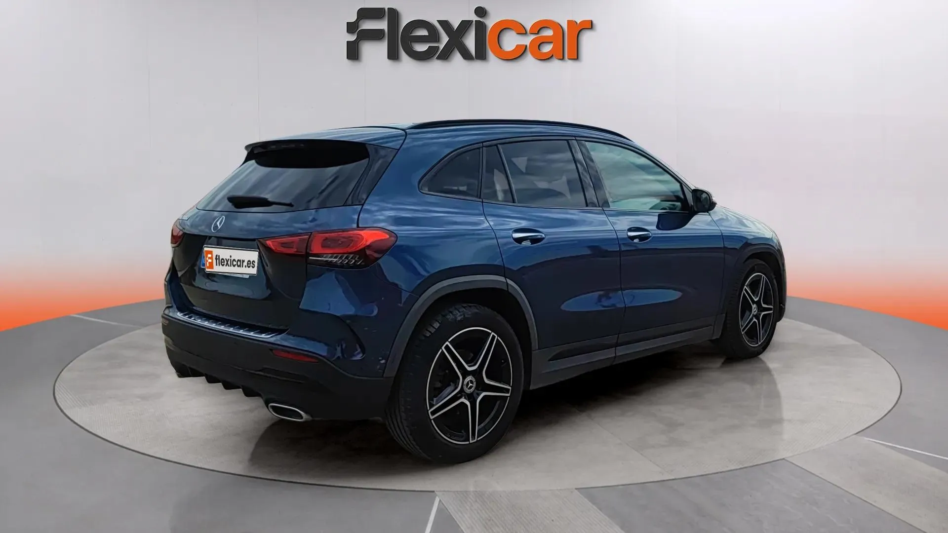 Mercedes-Benz GLA 200 D - foto 7