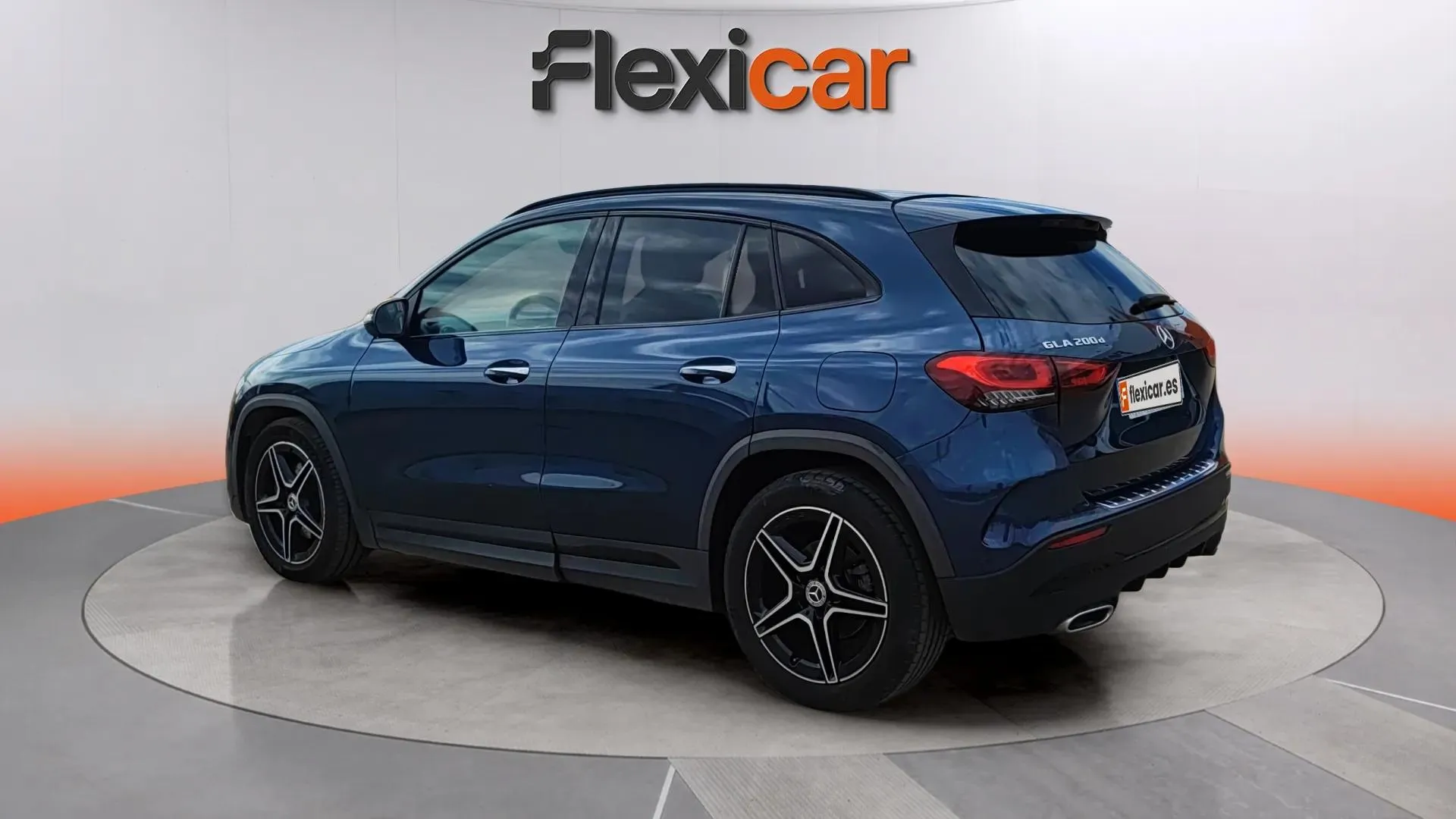 Mercedes-Benz GLA 200 D - foto 5