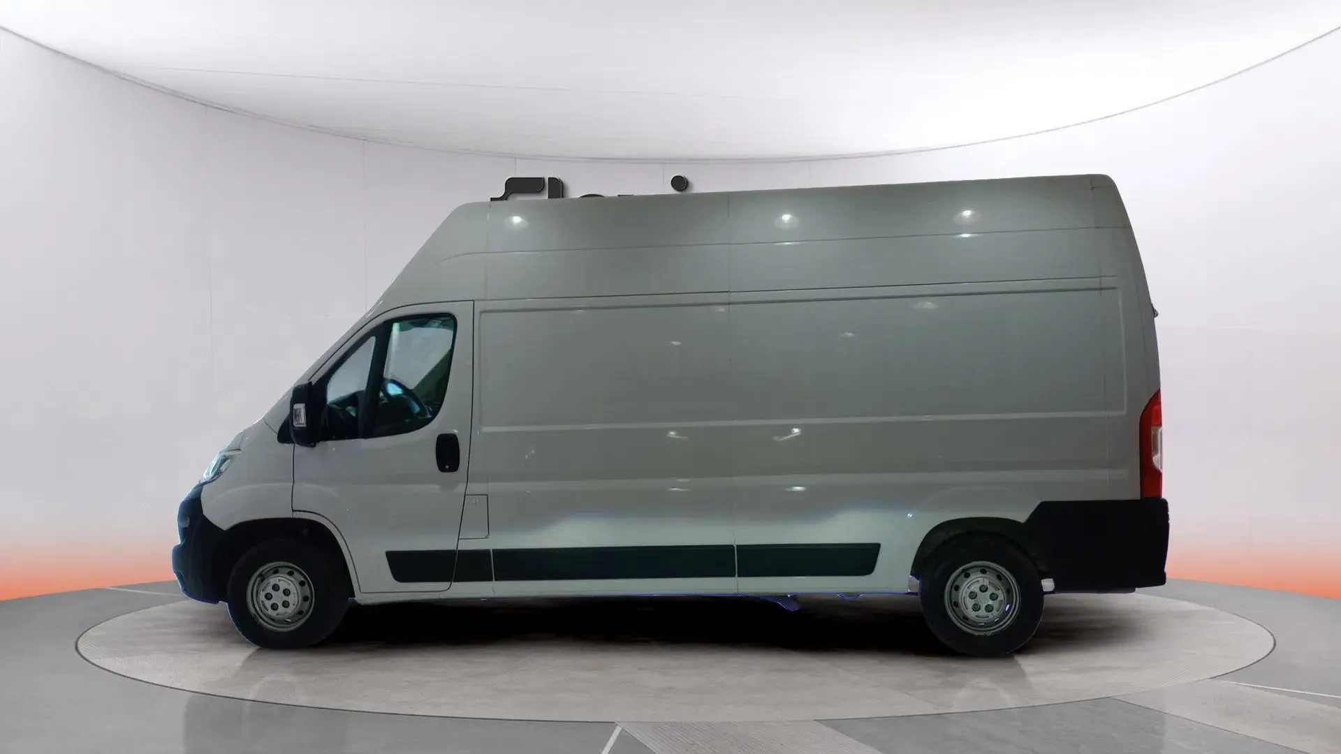Opel Movano - foto 4