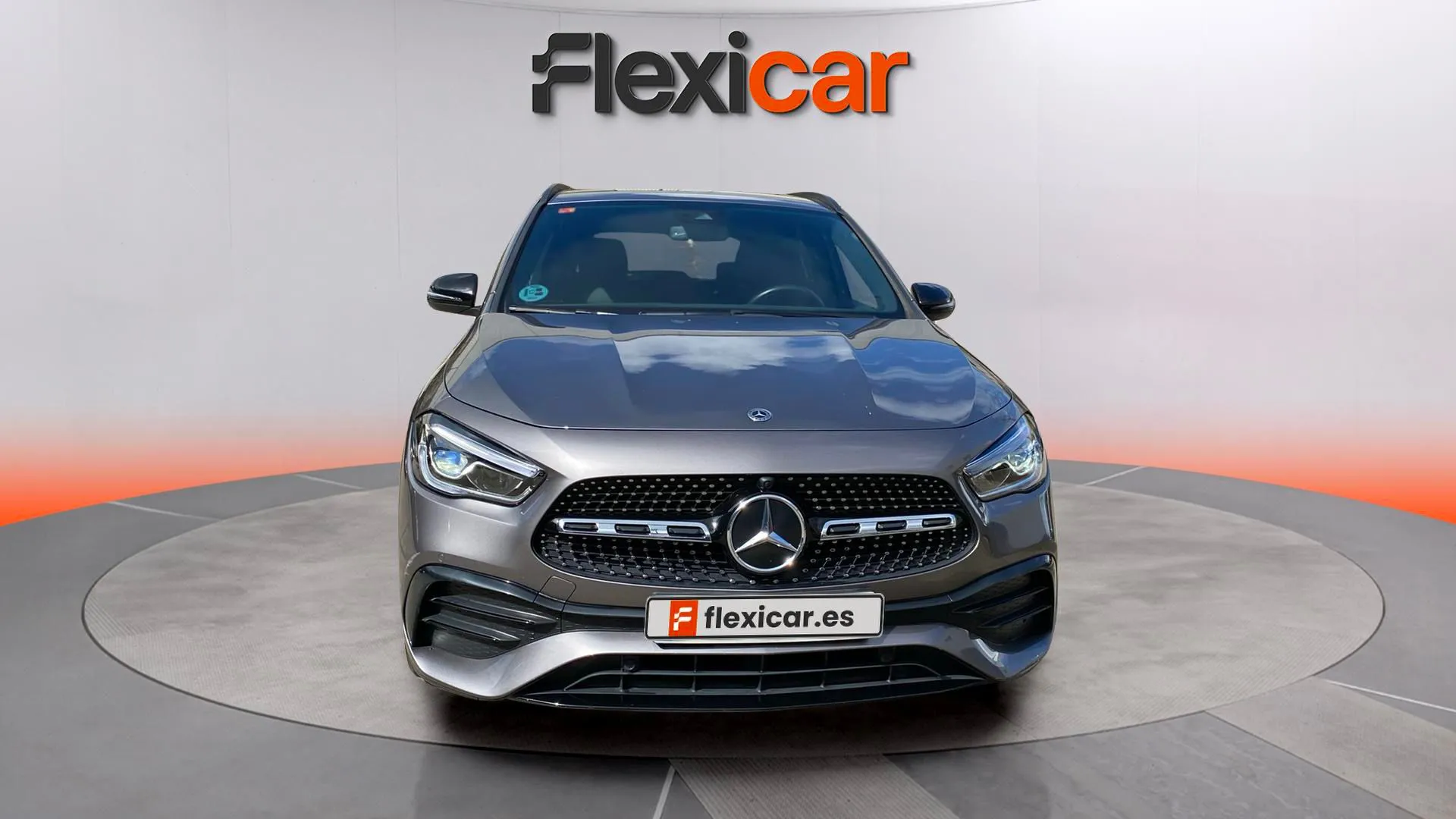 Mercedes-Benz GLA 200 D - foto 2