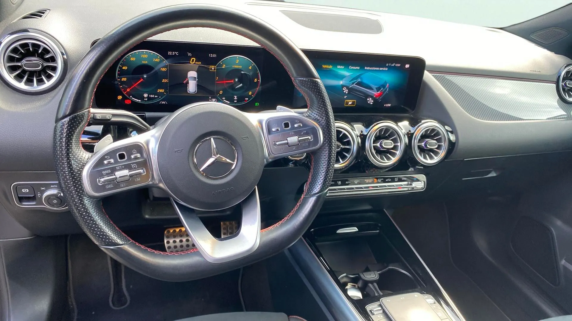 Mercedes-Benz GLA 200 D - foto 11