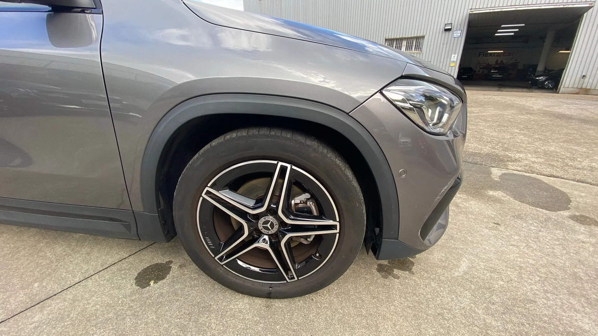 Mercedes-Benz GLA 200 D - foto 20