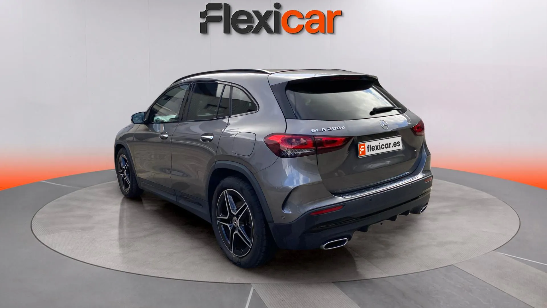 Mercedes-Benz GLA 200 D - foto 6