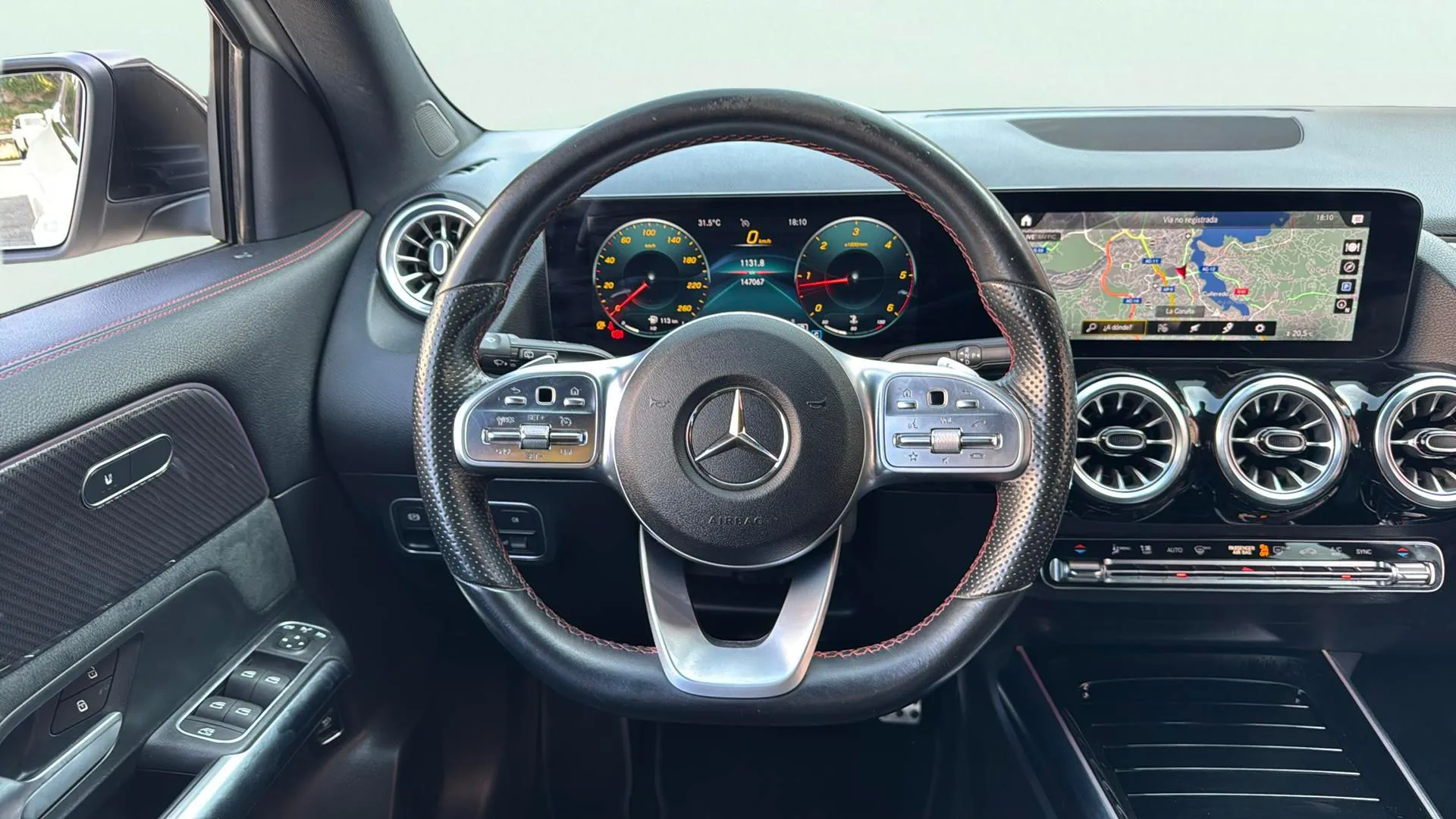 Mercedes-Benz GLA 200 D - foto 11