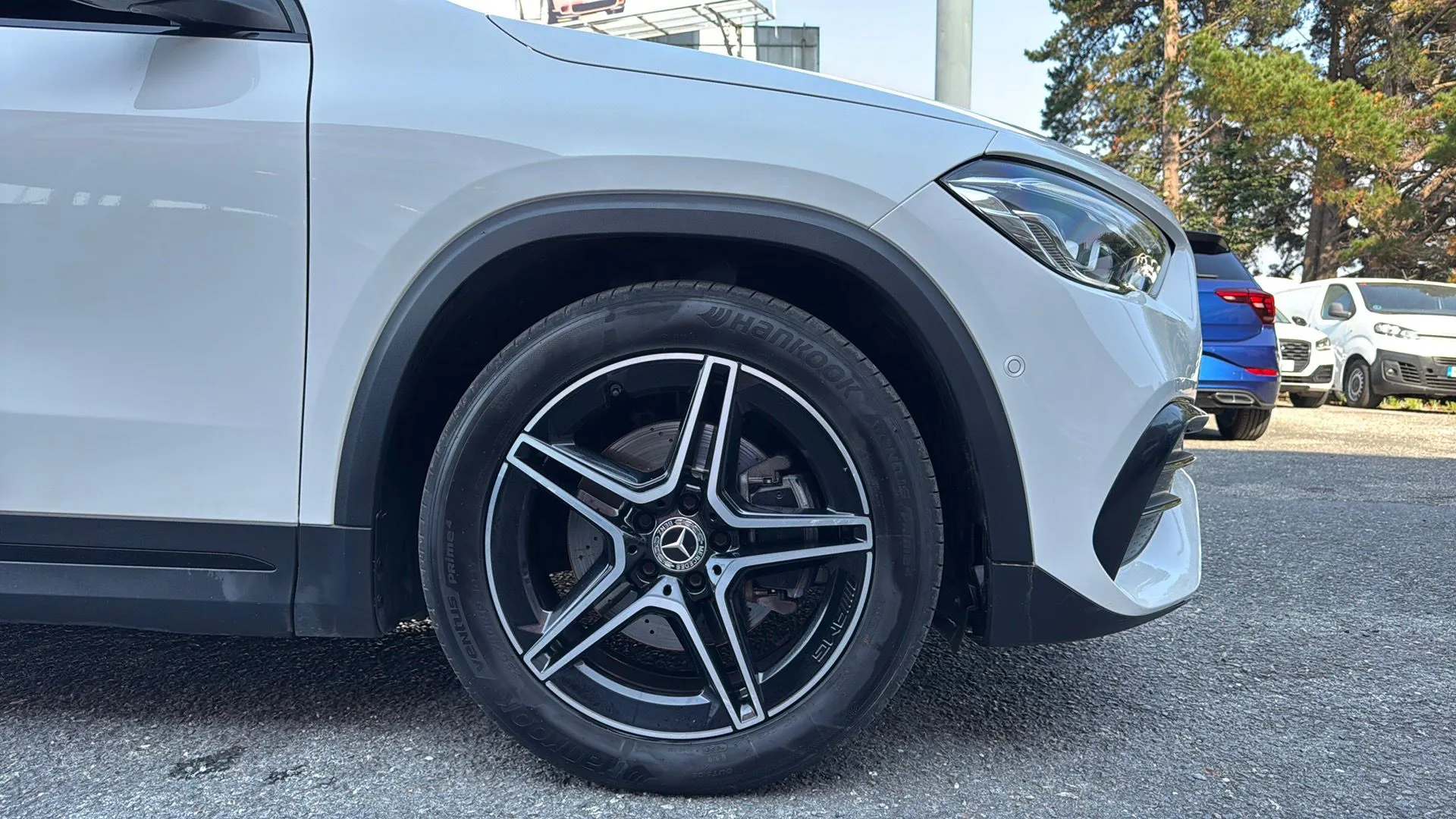 Mercedes-Benz GLA 200 D - foto 26
