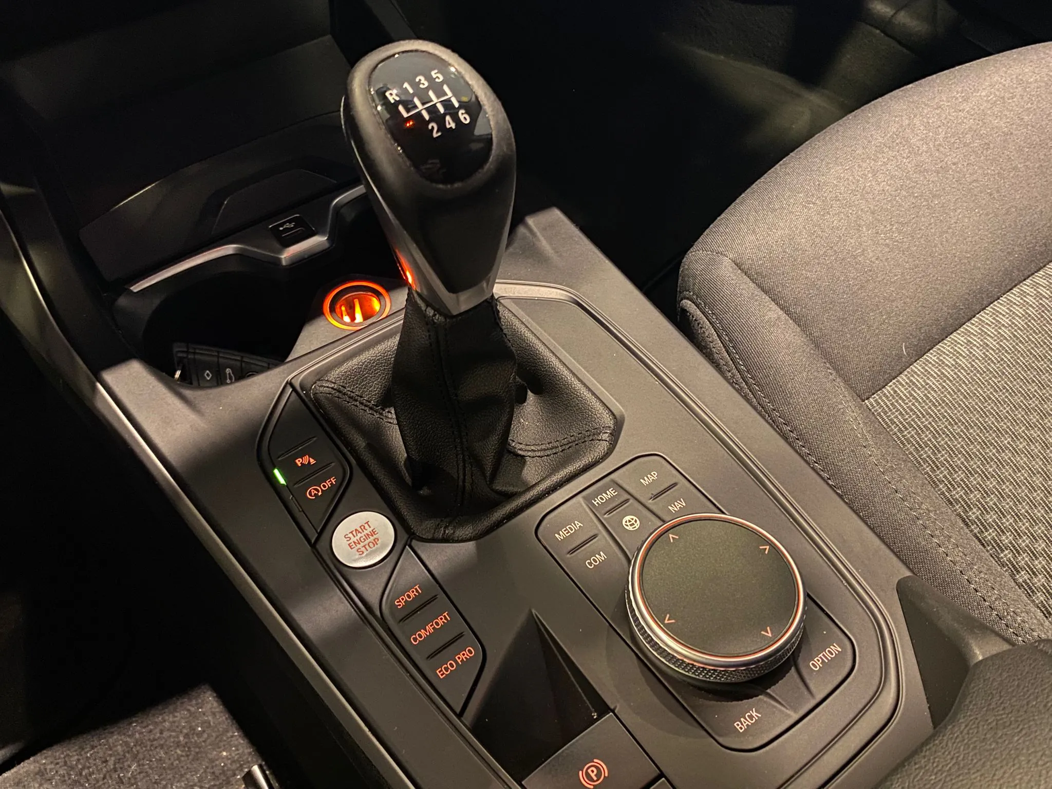 BMW Serie 1 118i - foto 22