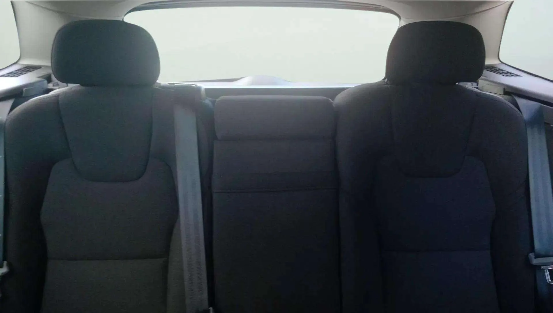Volvo XC60 2.0 D4 Momentum - foto 12
