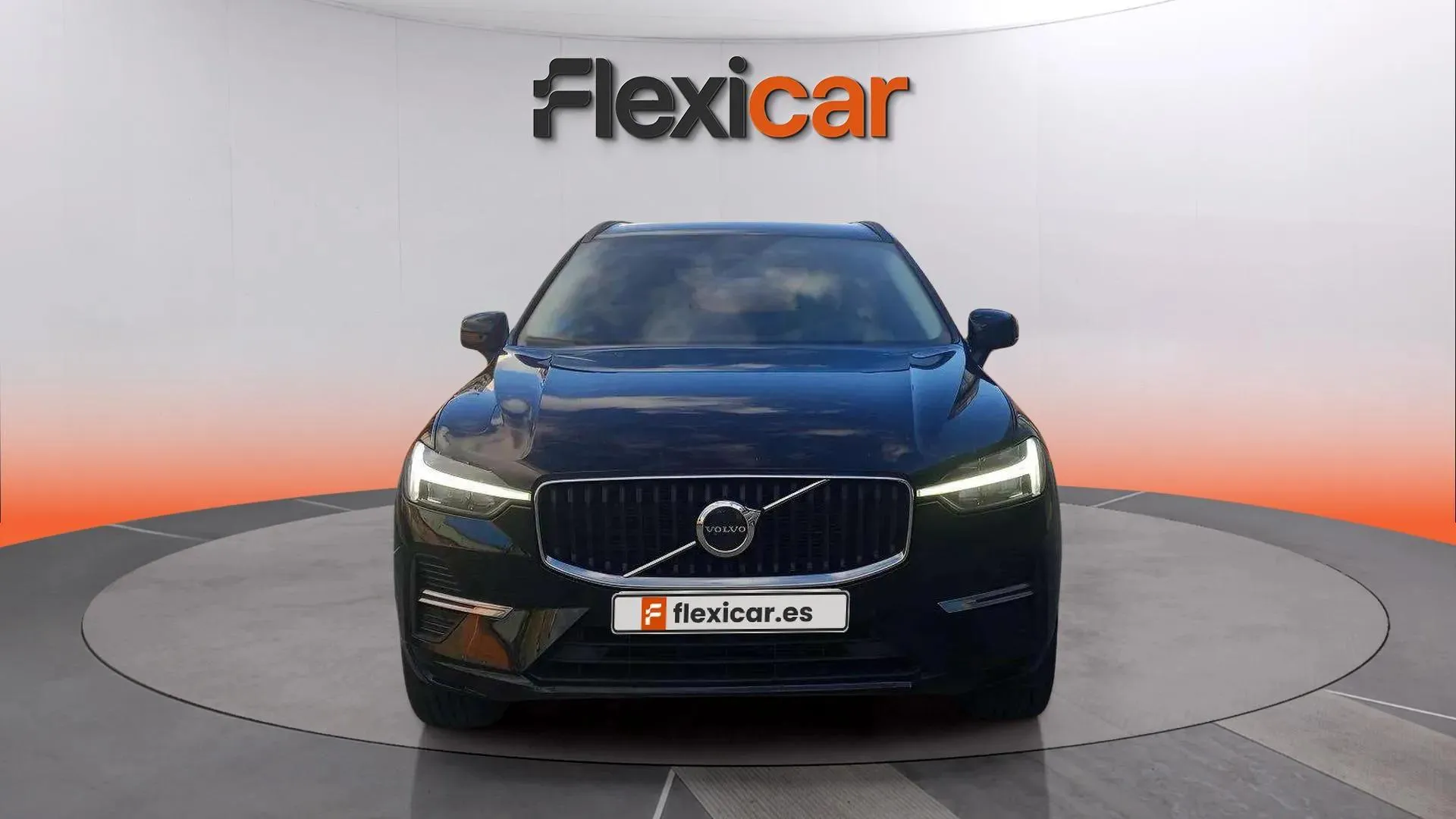 Volvo XC60 2.0 D4 Momentum - foto 2