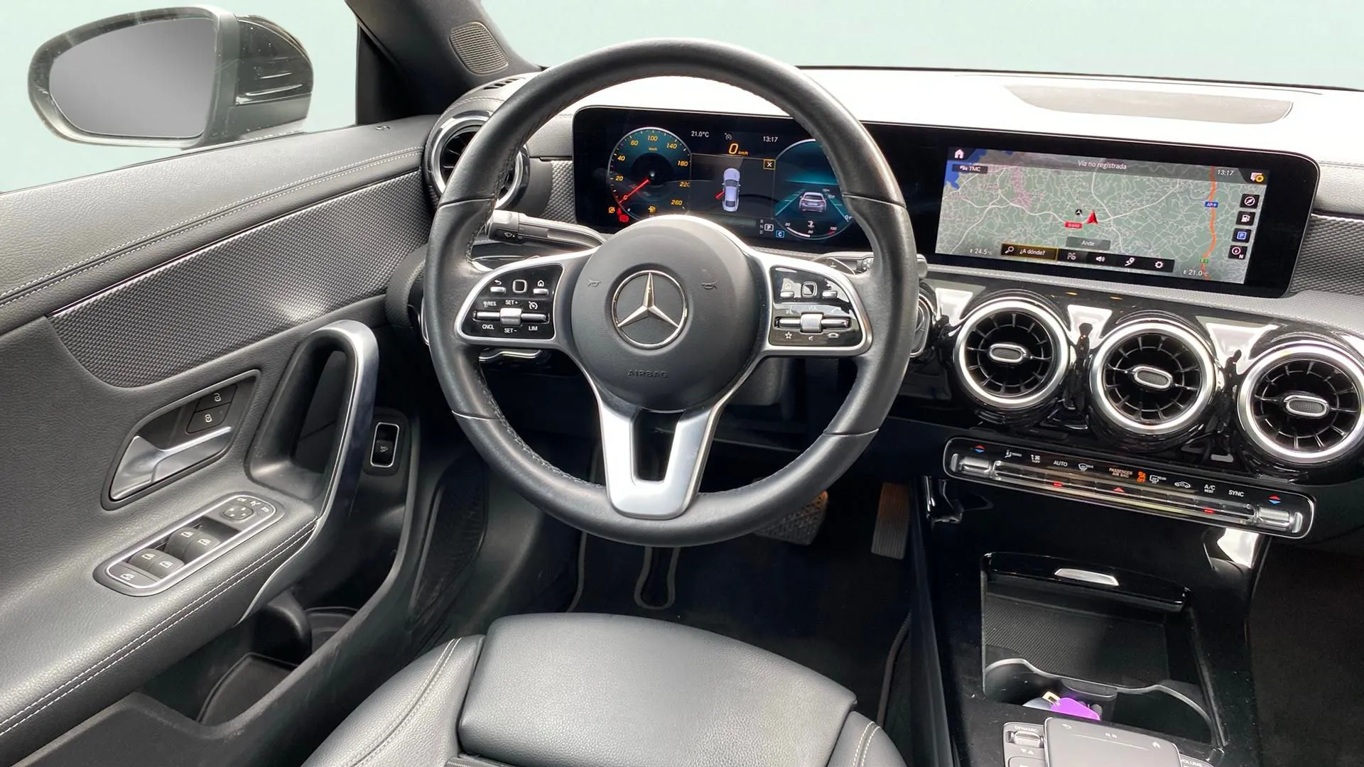 Mercedes-Benz CLA 200 D DCT - foto 11