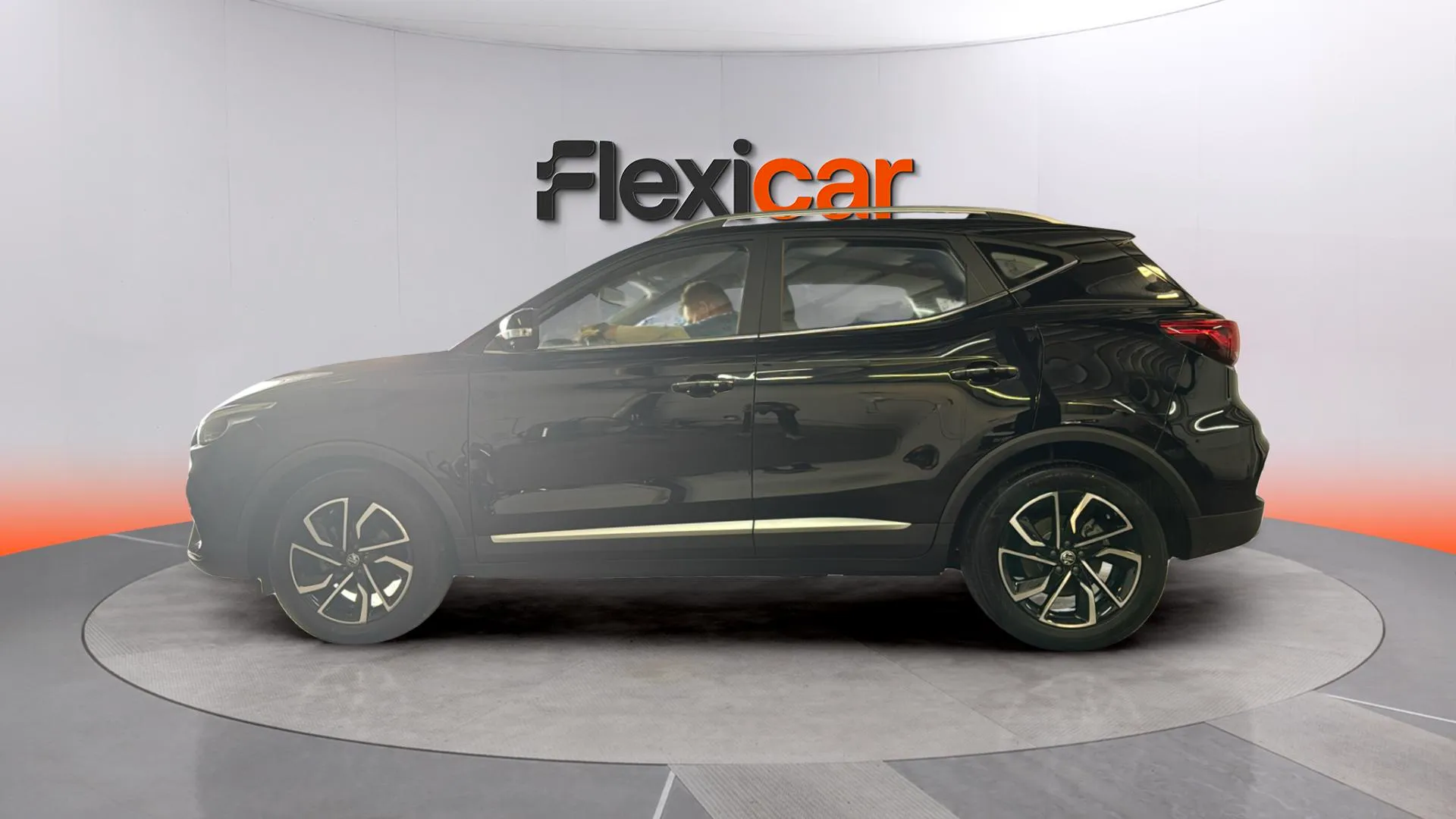 MG ZS 1.0T Luxury - foto 8
