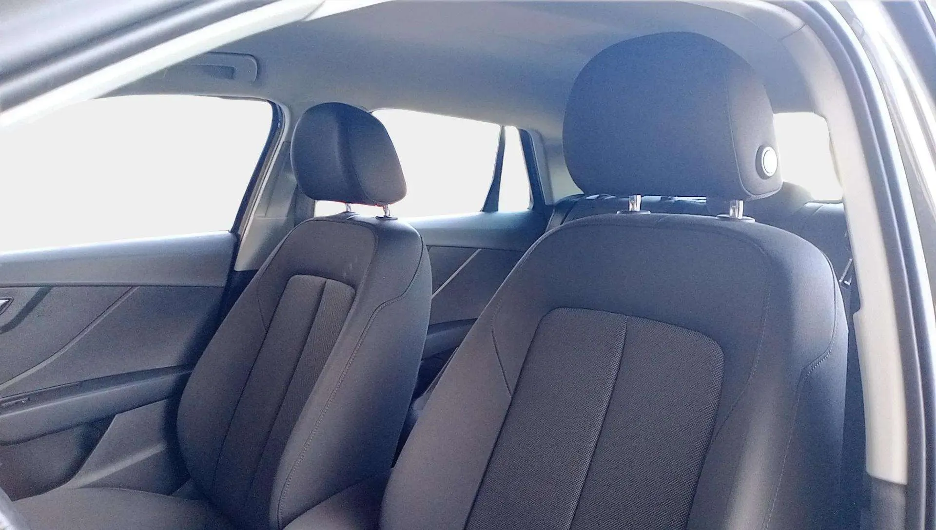 Audi Q2 Advanced 30 TDI S tronic - foto 12
