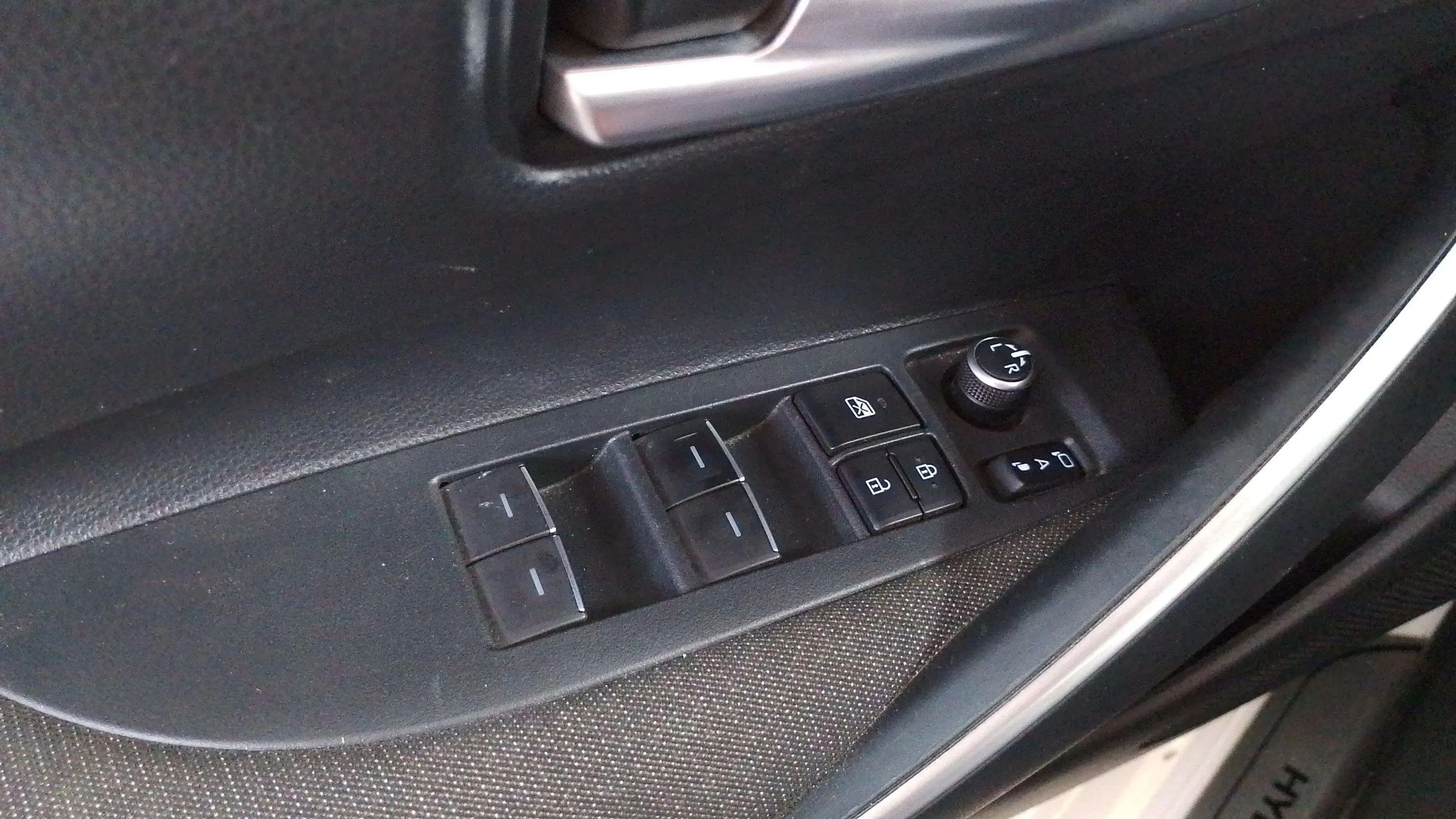 Toyota Corolla 140H Style - foto 27