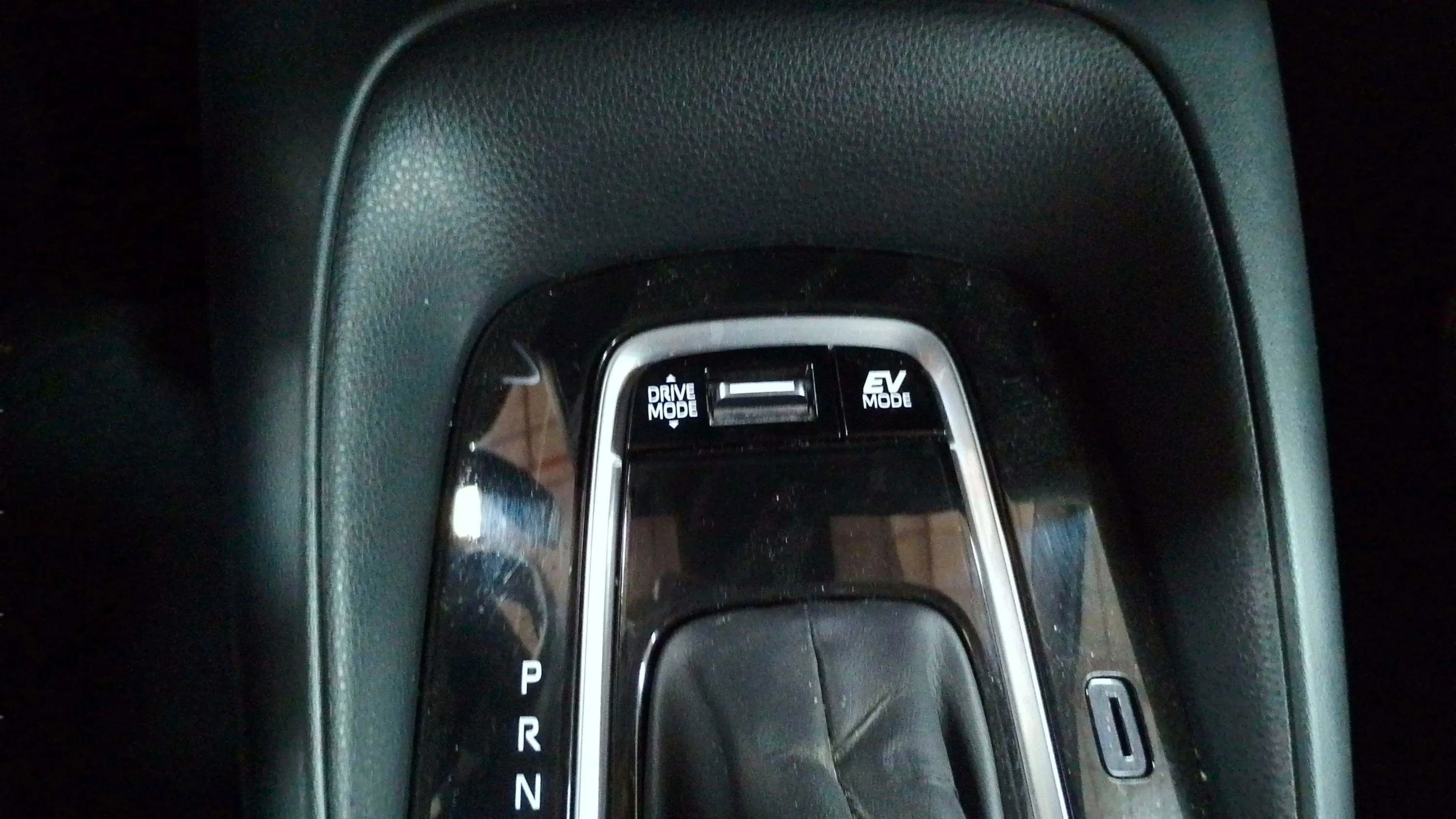 Toyota Corolla 140H Style - foto 29