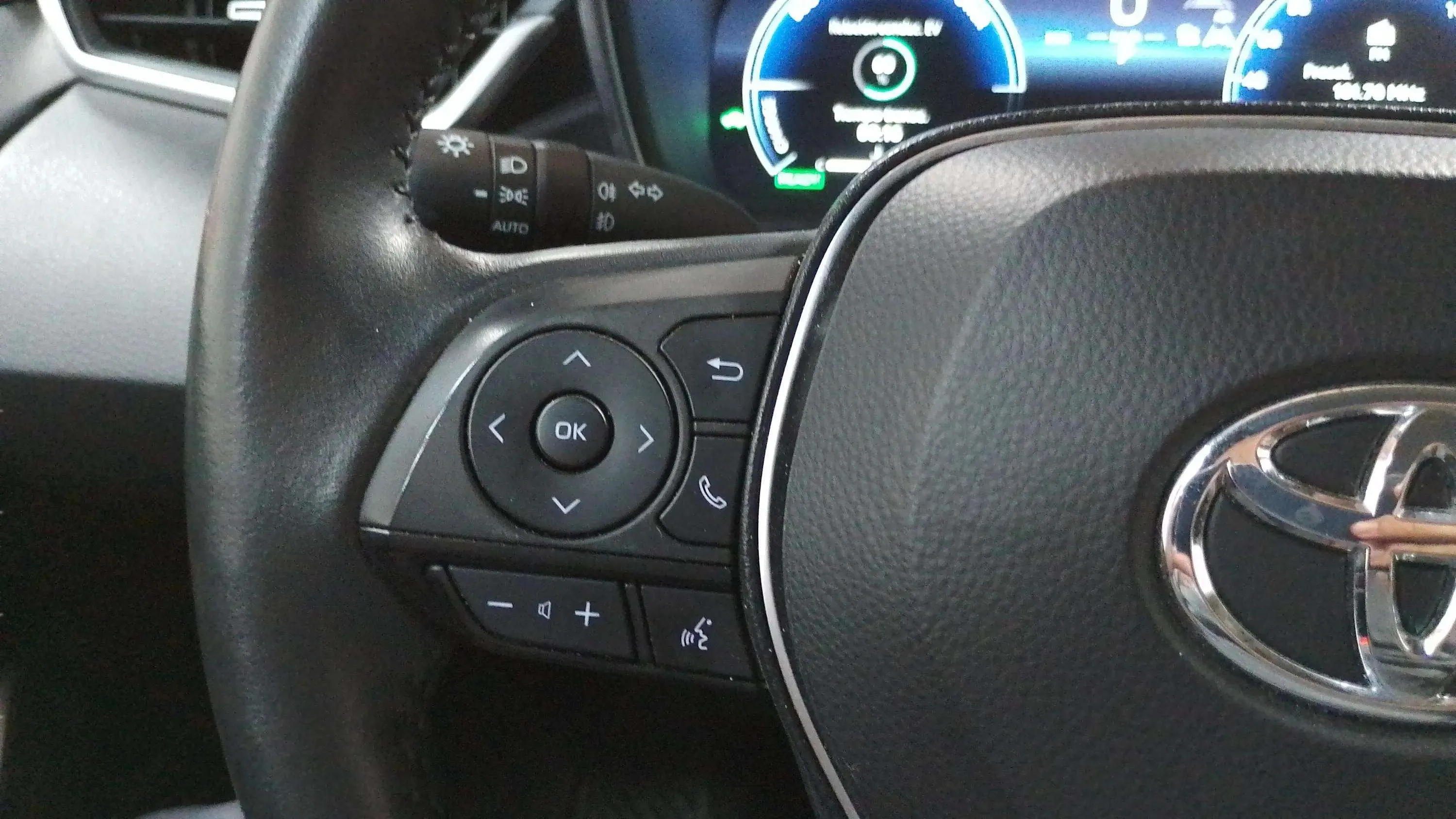 Toyota Corolla 140H Style - foto 18