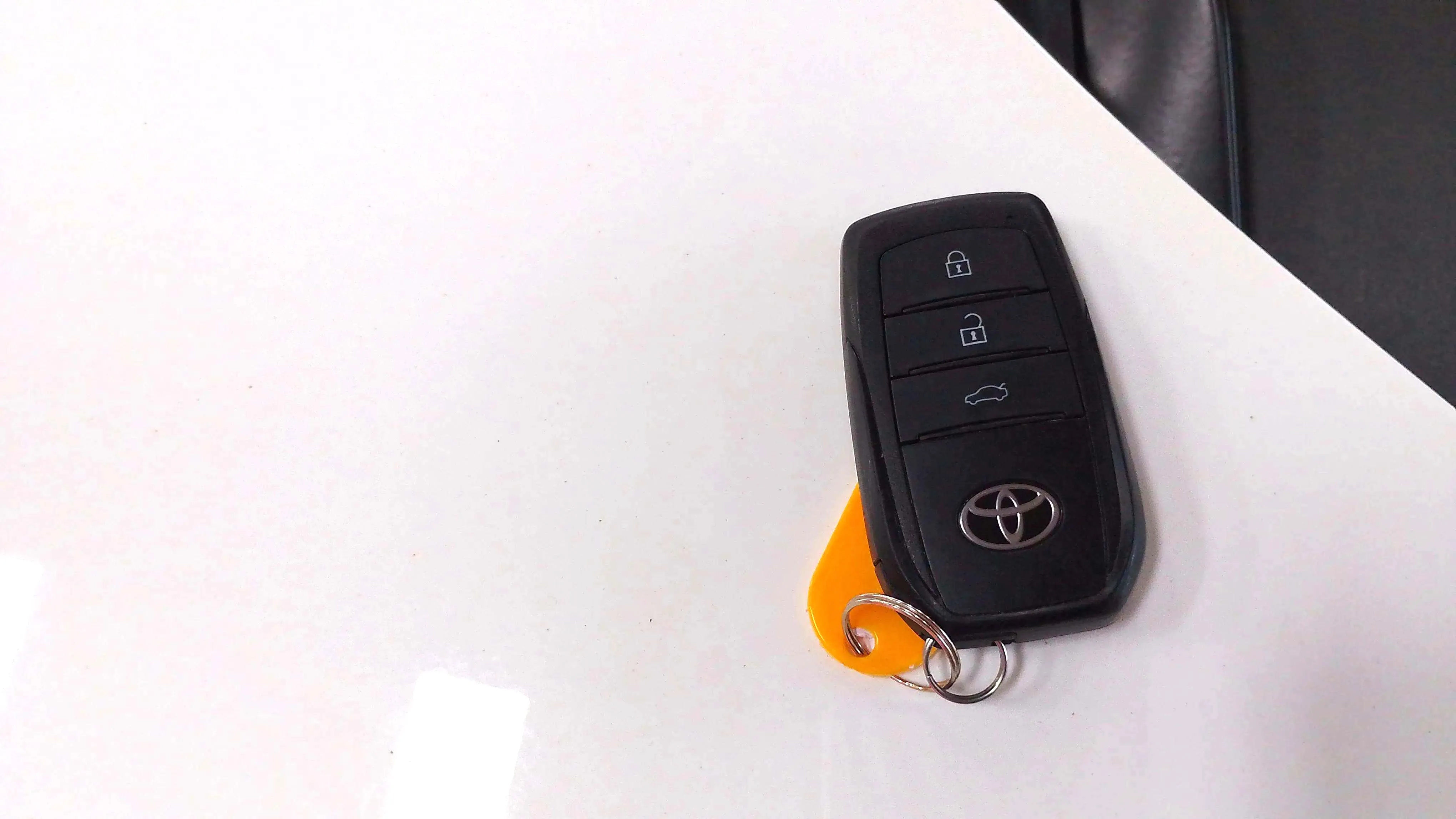 Toyota Corolla 140H Style - foto 30