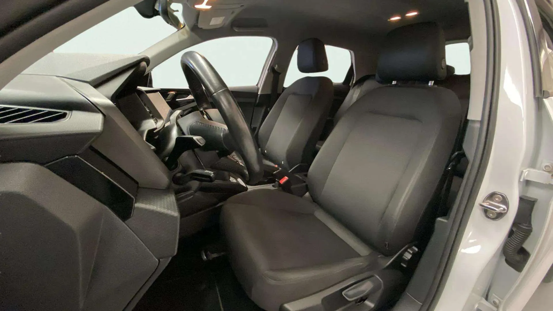 Audi A1 citycarver 25 TFSI - foto 10