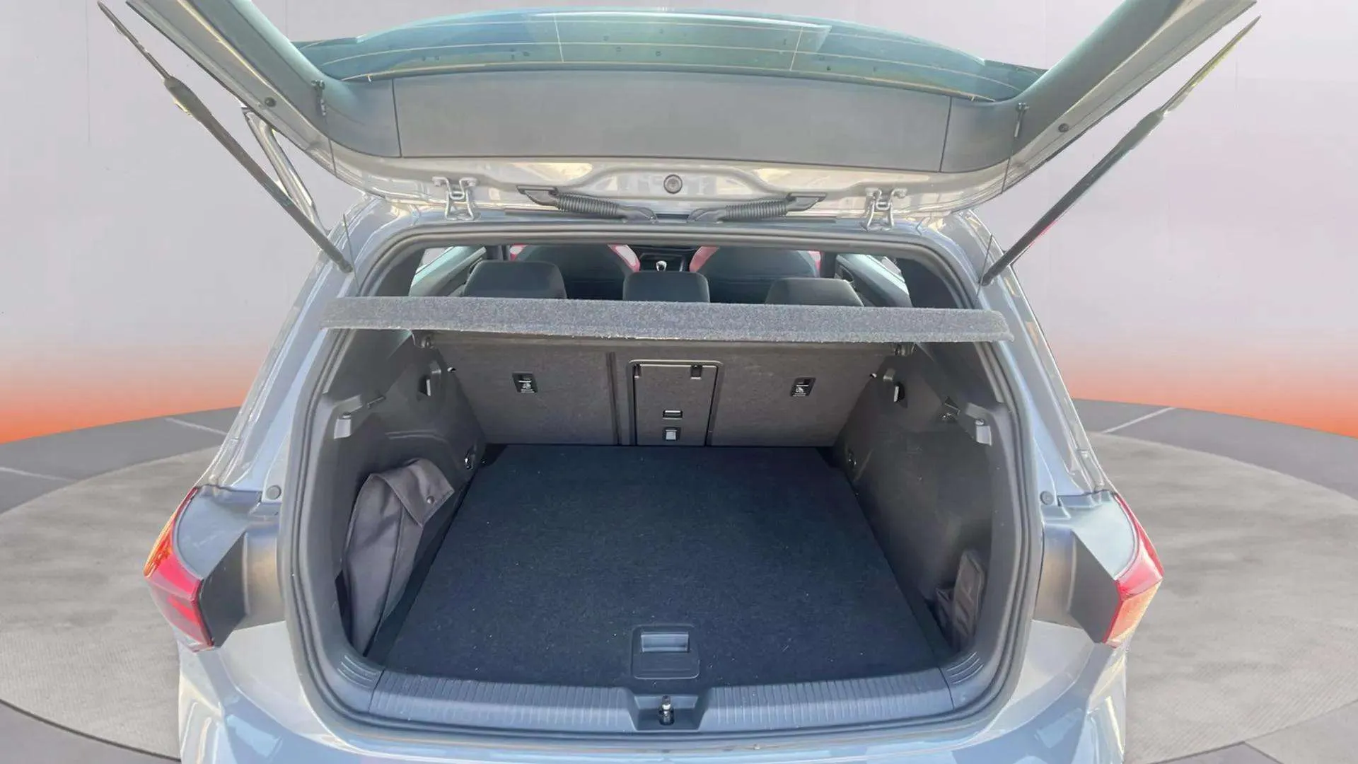 Volkswagen Golf GTI 2.0 TSI - foto 9