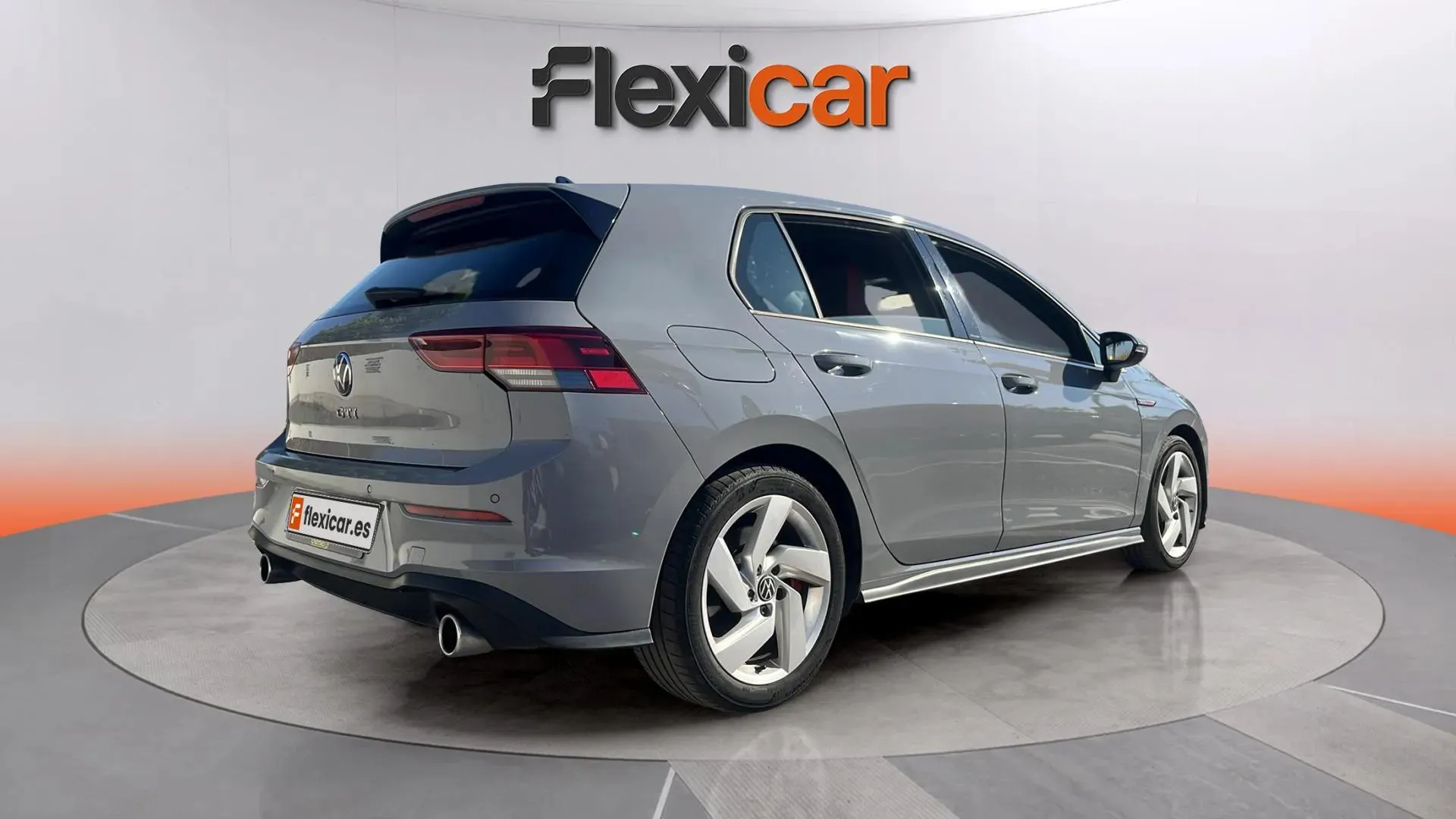 Volkswagen Golf GTI 2.0 TSI - foto 7