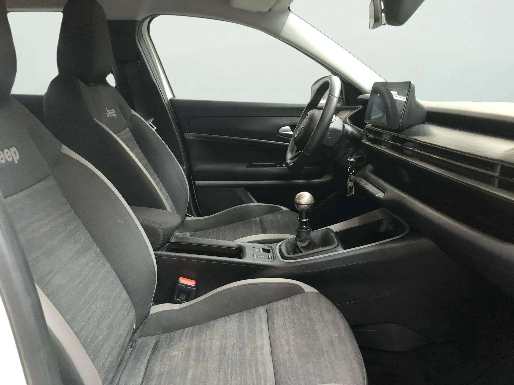 Jeep Avenger 1.2 G Longitude - foto 9