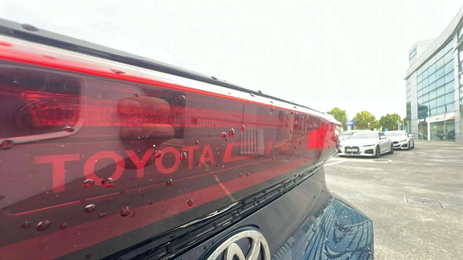 Toyota C-HR 1.8 140H Advance - foto 36