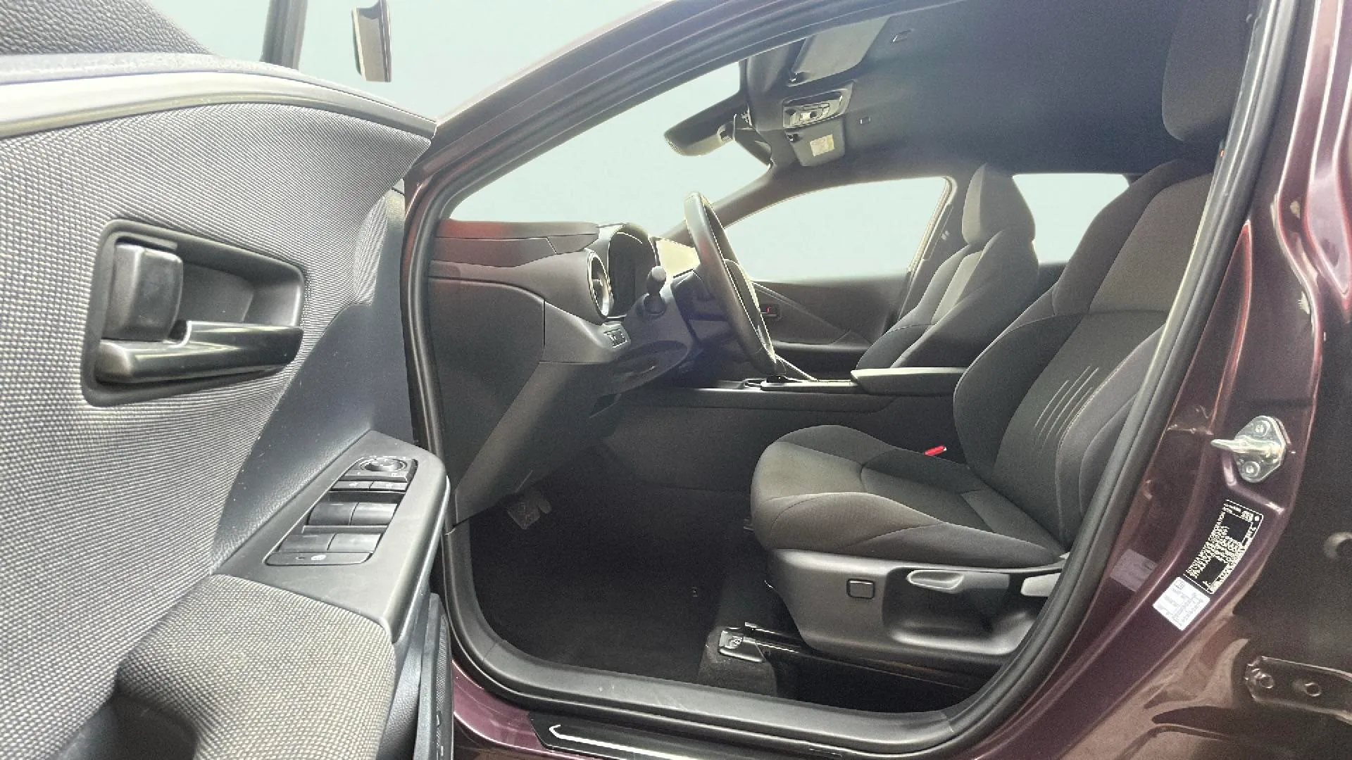 Toyota C-HR 1.8 140H Advance - foto 14