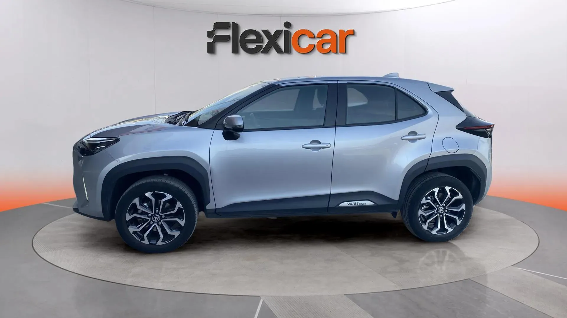 Toyota Yaris Cross 1.5 120H Active Tech - foto 3