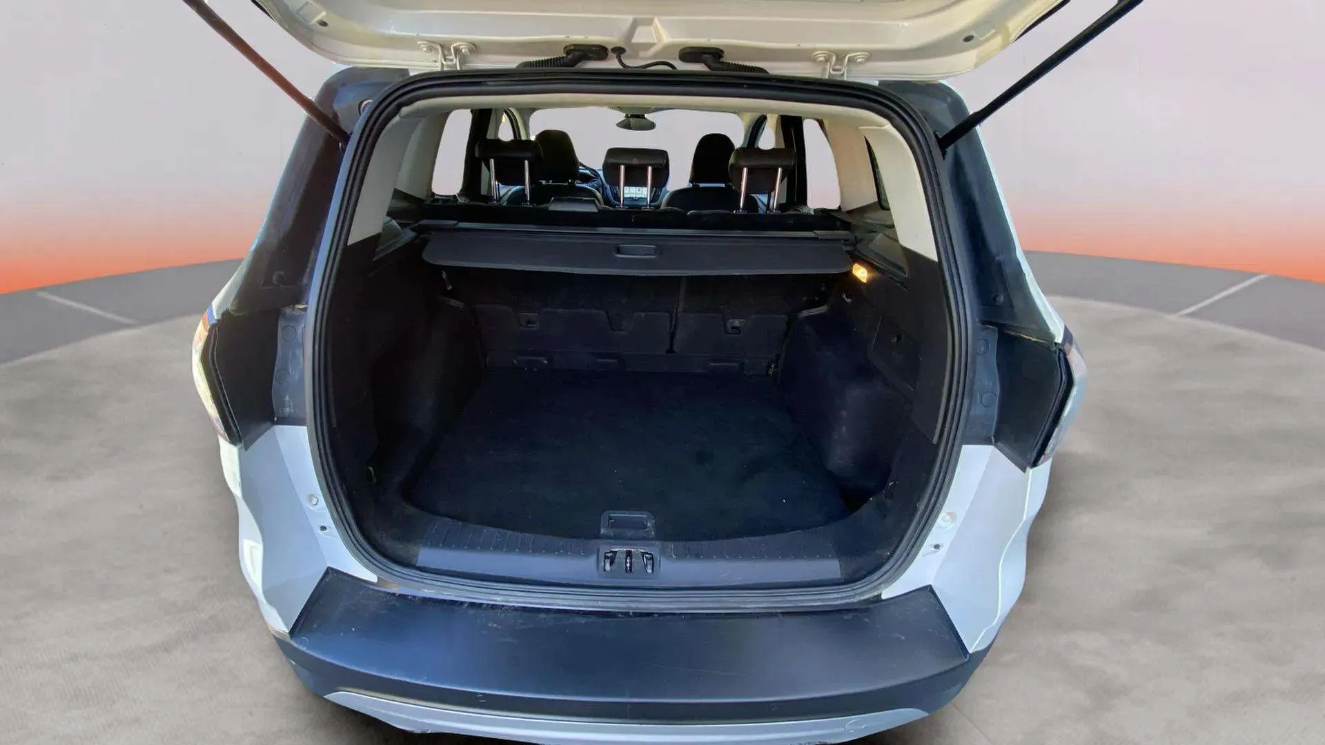 Ford Kuga 1.5 TDCi 4x2 Titanium - foto 16