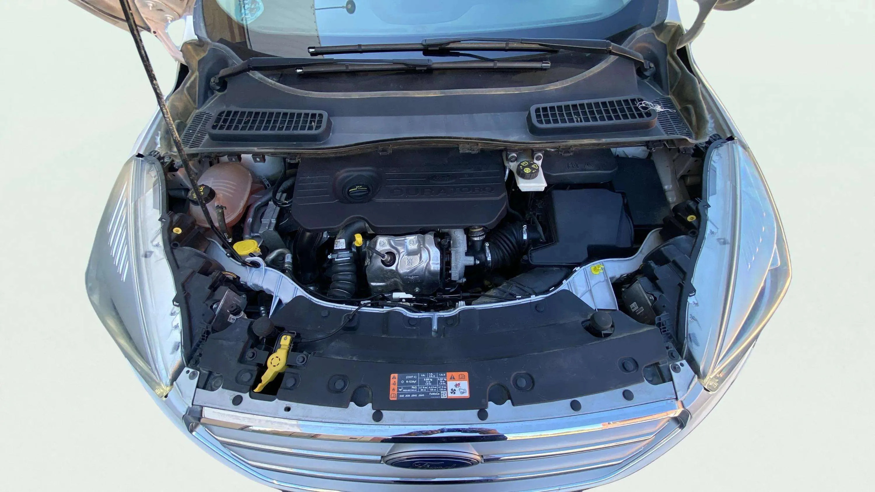 Ford Kuga 1.5 TDCi 4x2 Titanium - foto 31
