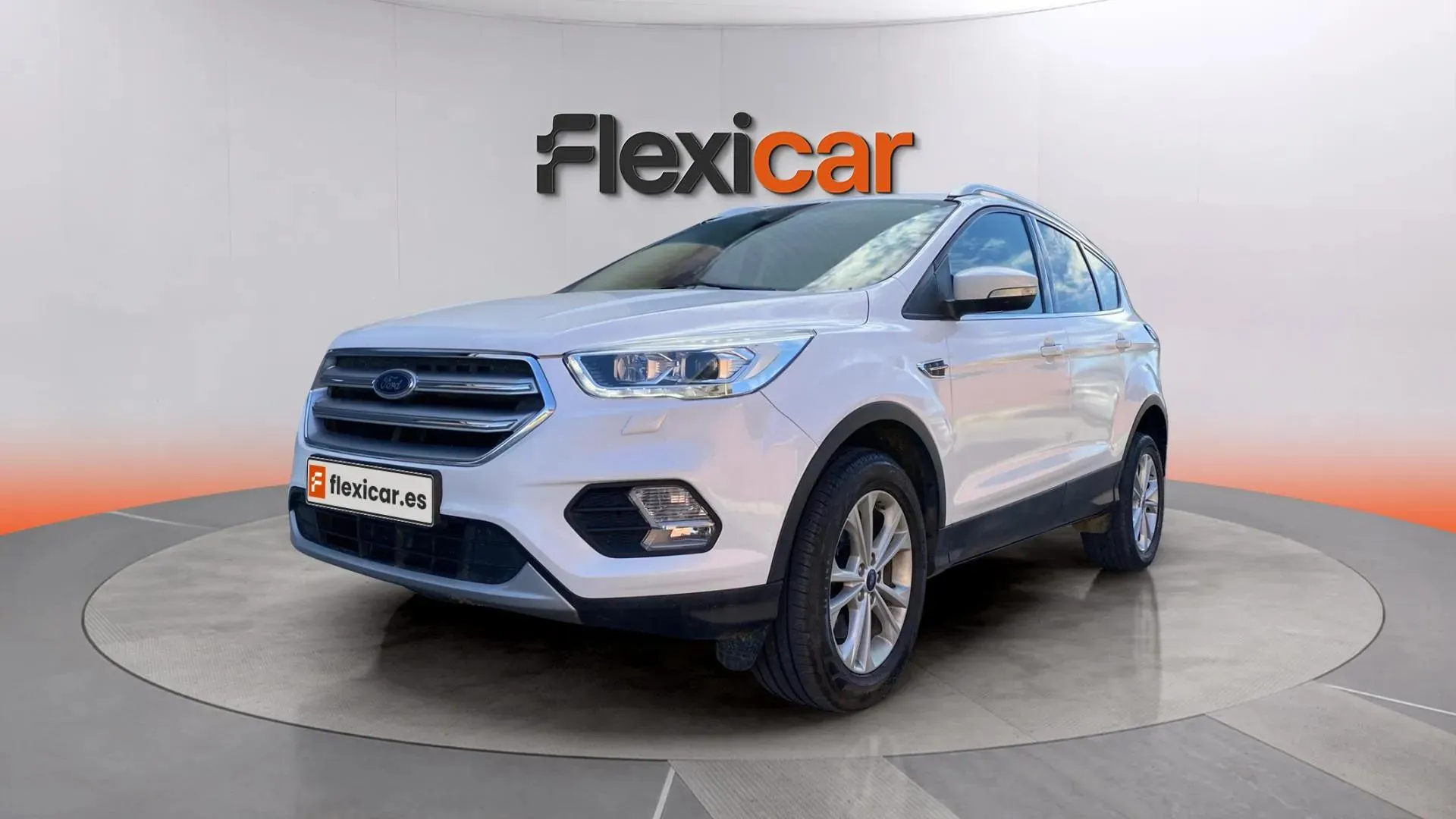 Ford Kuga 1.5 TDCi 4x2 Titanium - foto 7