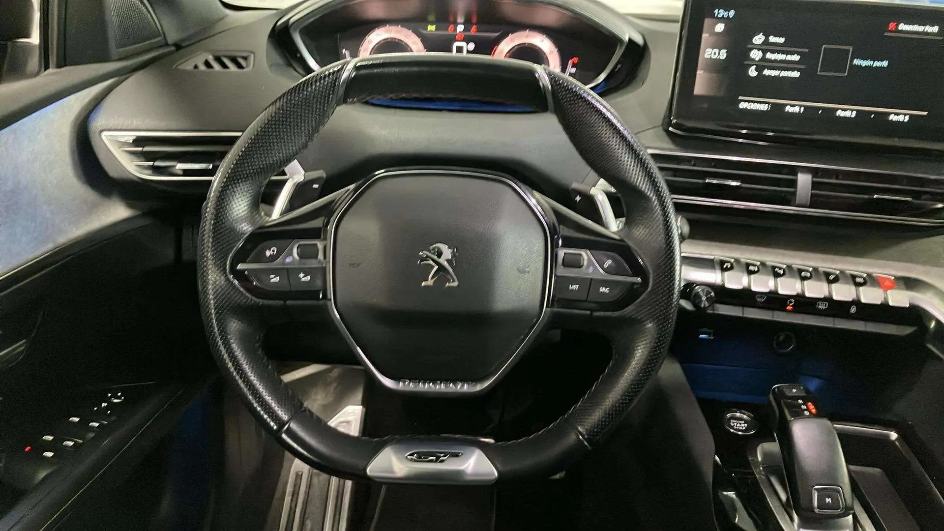 Peugeot 3008 1.2 PureTech GT EAT8 - foto 11