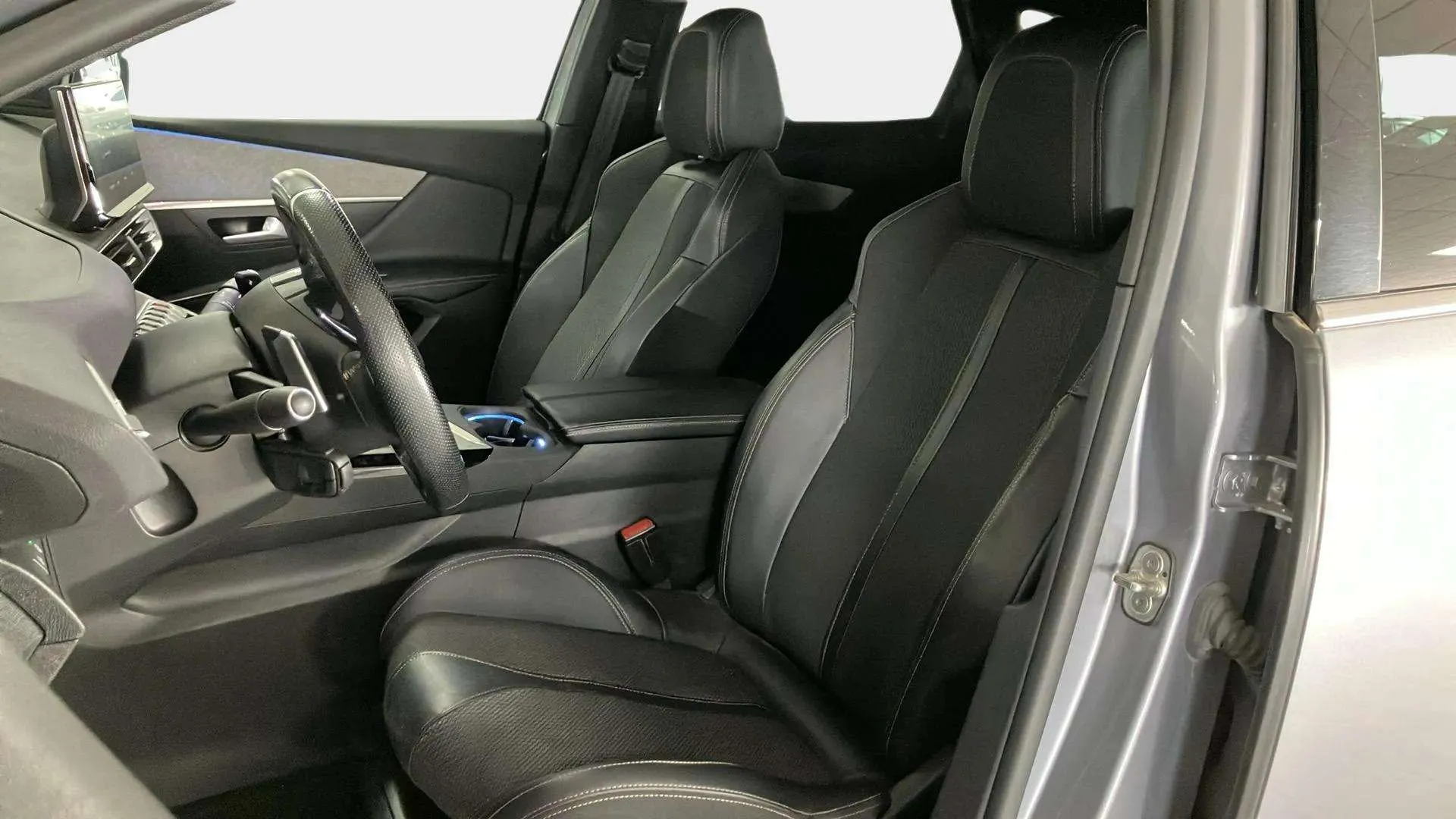 Peugeot 3008 1.2 PureTech GT EAT8 - foto 20