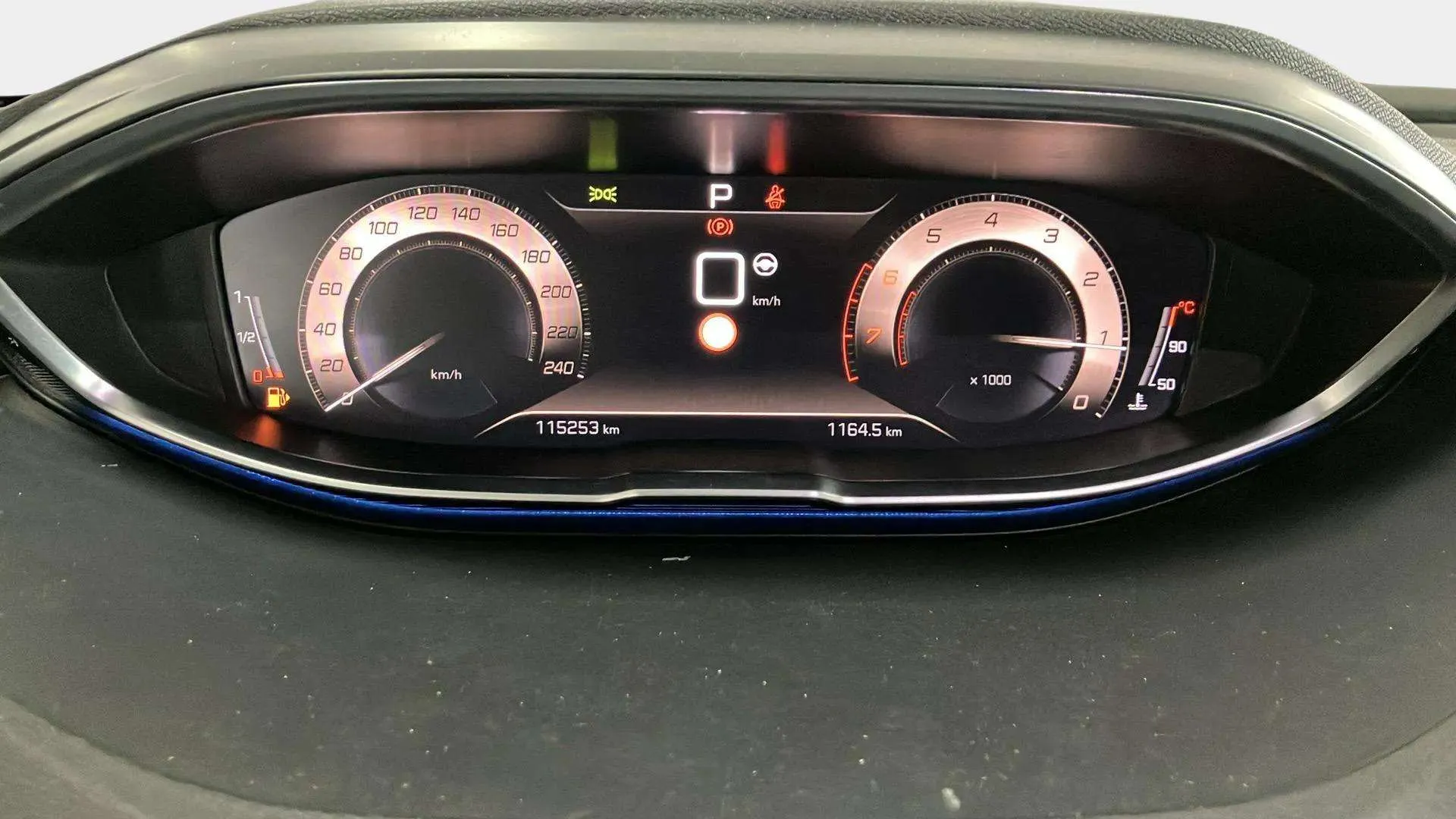 Peugeot 3008 1.2 PureTech GT EAT8 - foto 12