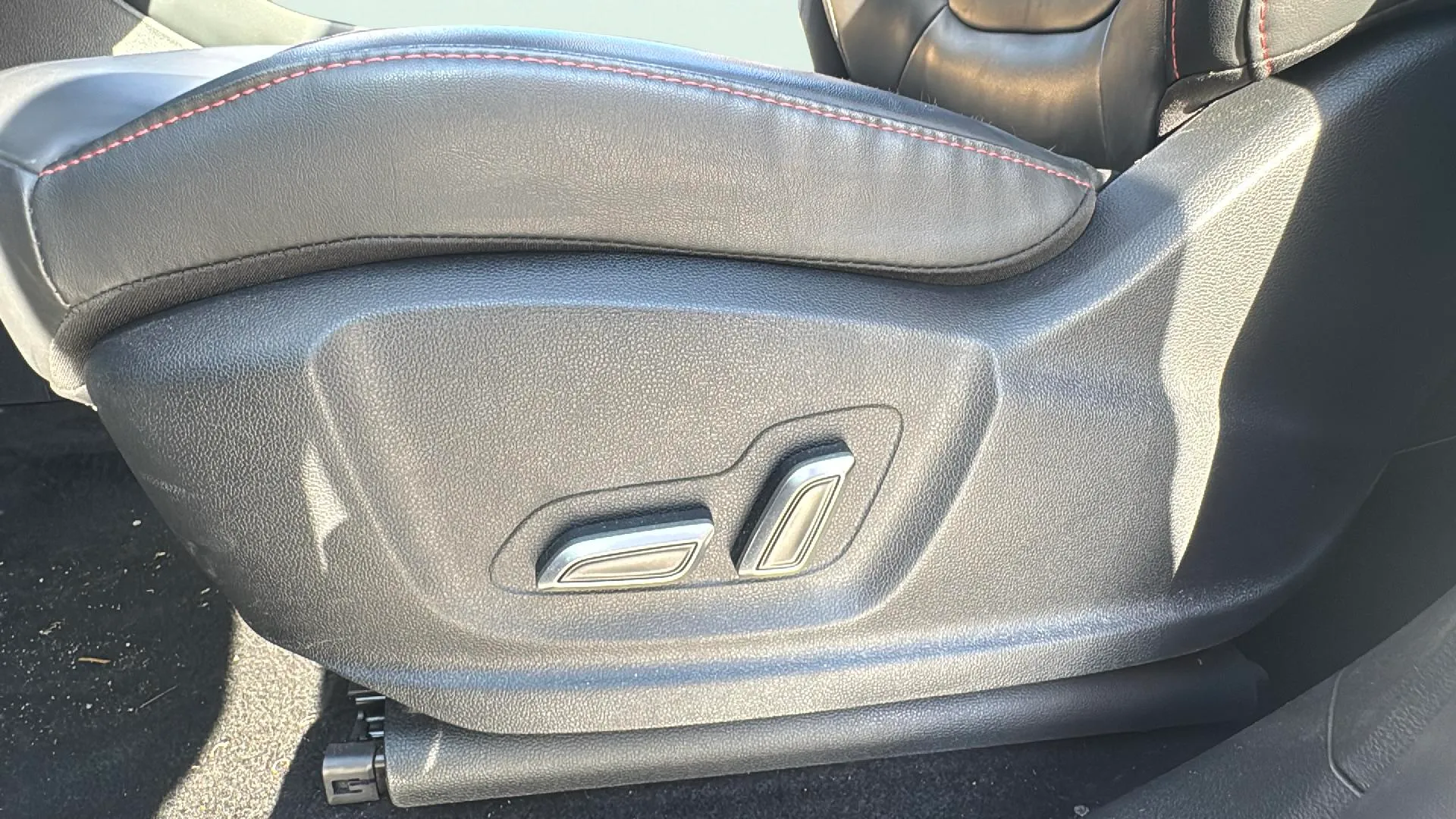 MG HS 1.5 Turbo GDI Luxury - foto 15