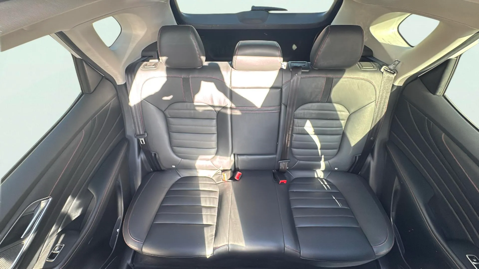 MG HS 1.5 Turbo GDI Luxury - foto 13