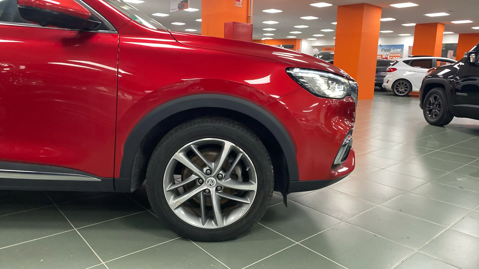 MG HS 1.5 Turbo GDI Luxury DCT - foto 25