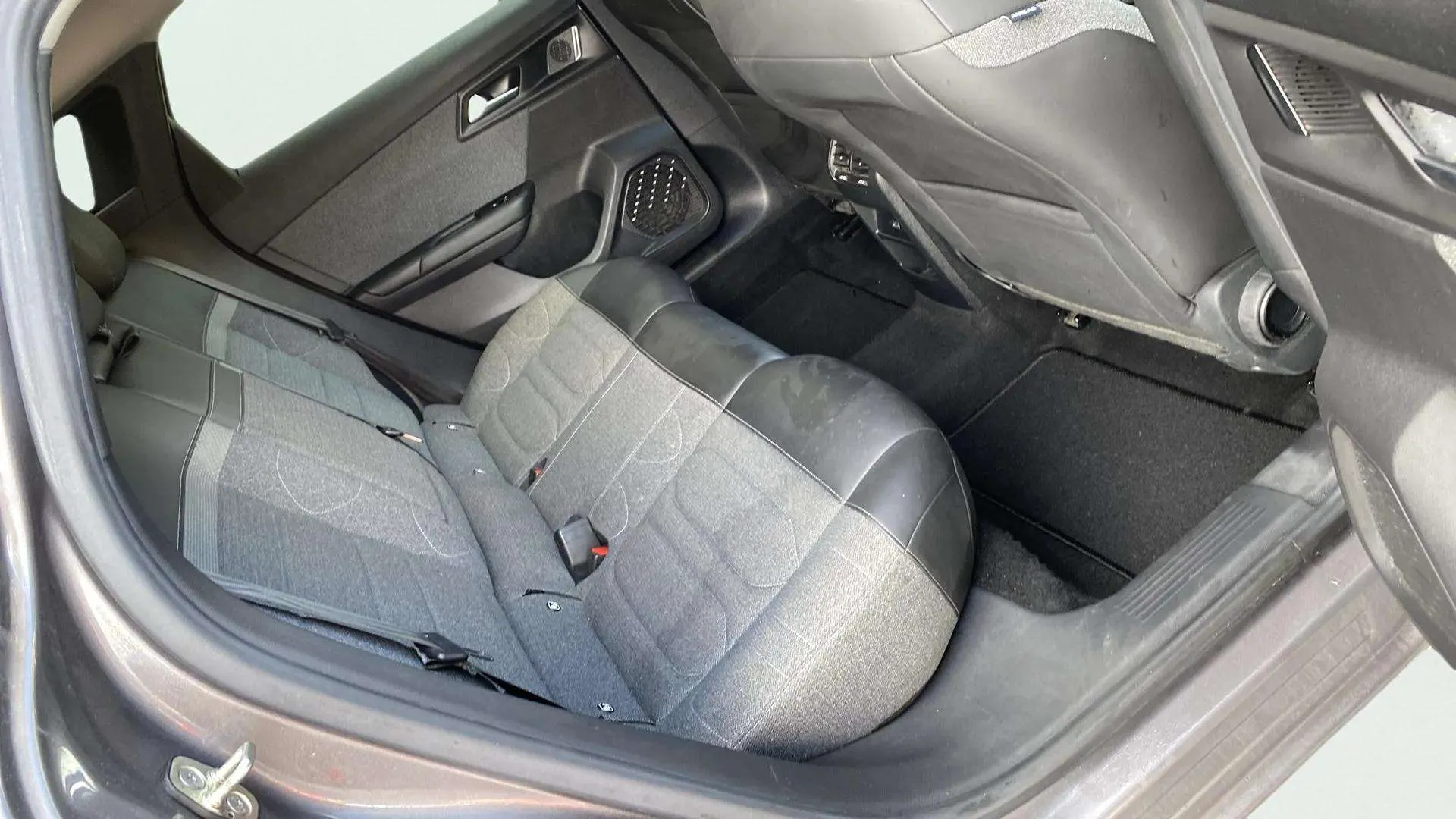 Citroën C5 X PureTech EAT8 Feel Pack - foto 18