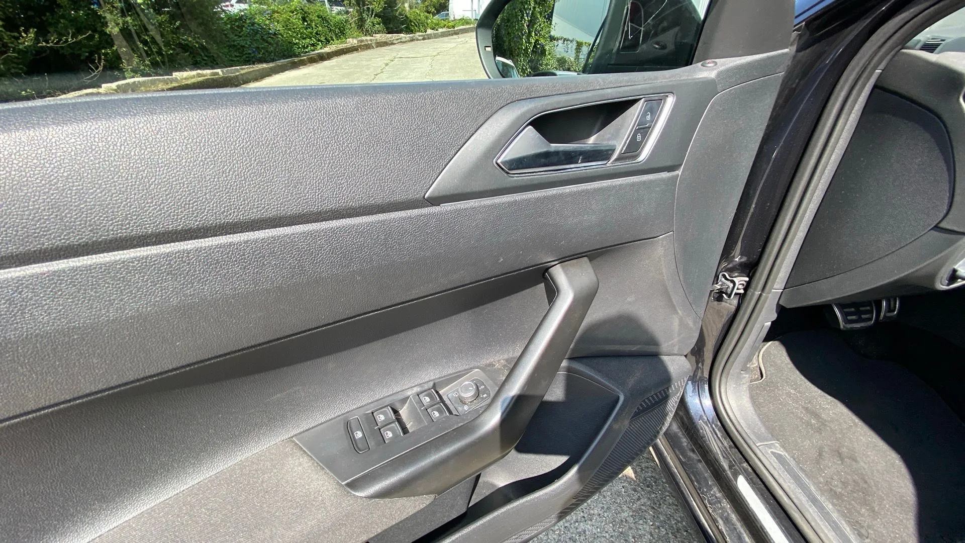 Volkswagen Taigo R-Line 1.0 TSI DSG - foto 19