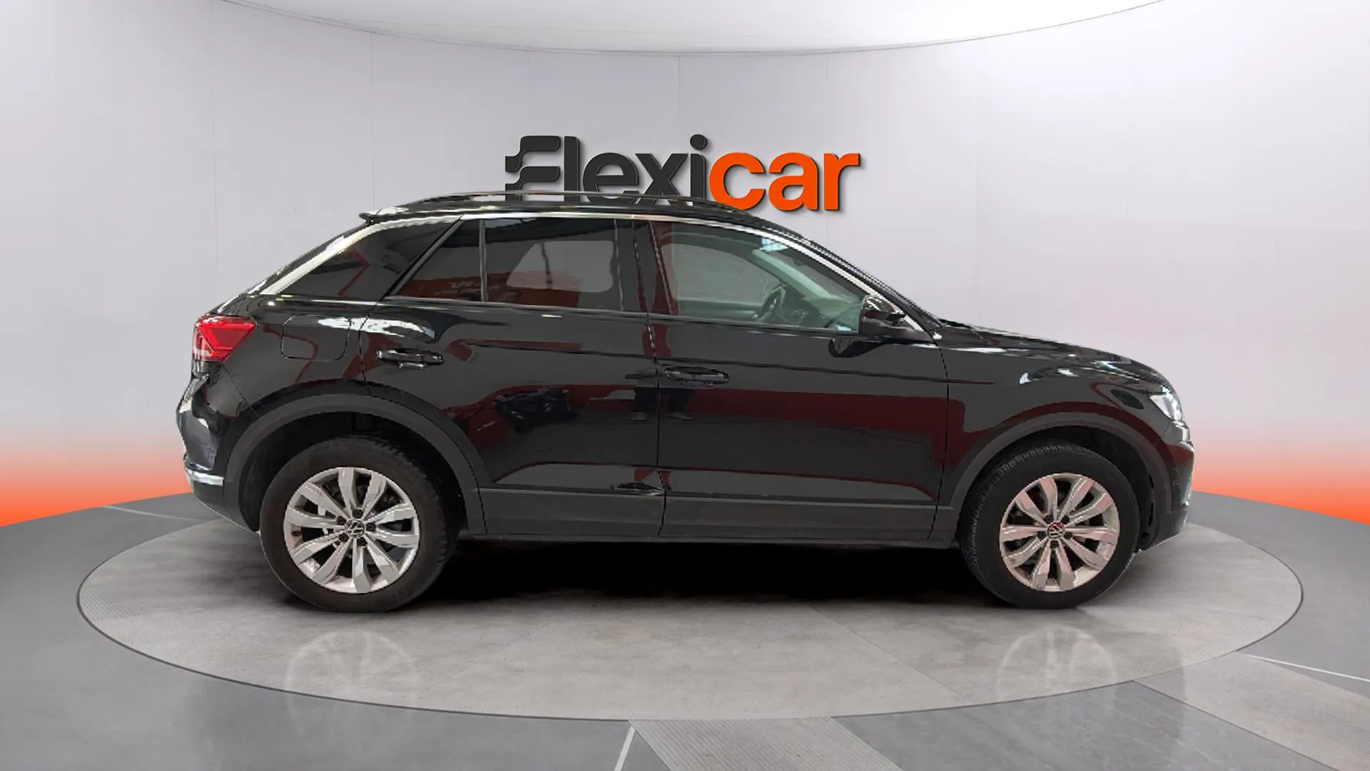 Volkswagen T-Roc Advance 1.5 TSI DSG - foto 8