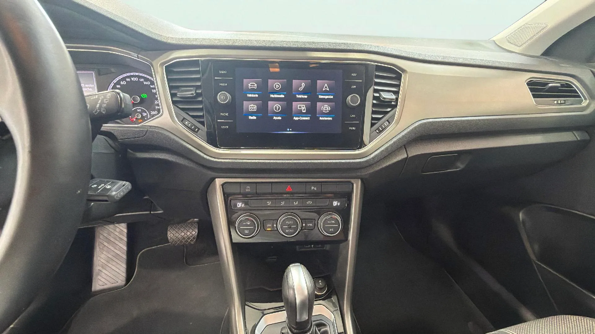 Volkswagen T-Roc Advance 1.5 TSI DSG - foto 17