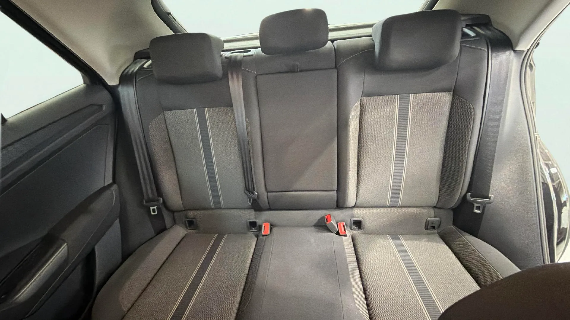 Volkswagen T-Roc Advance 1.5 TSI DSG - foto 22